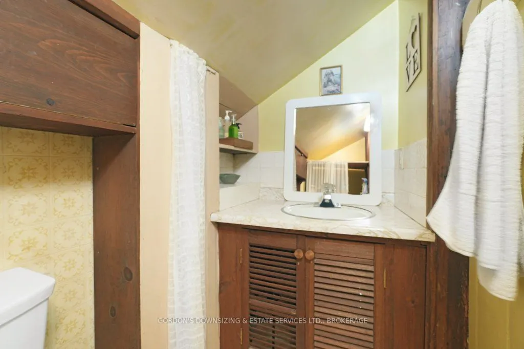 808 Kitley/eliz Line