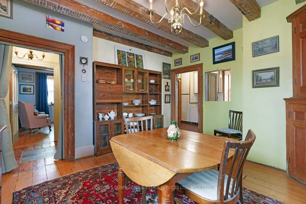 808 Kitley/eliz Line