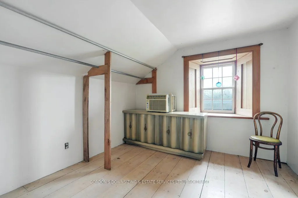 808 Kitley/eliz Line