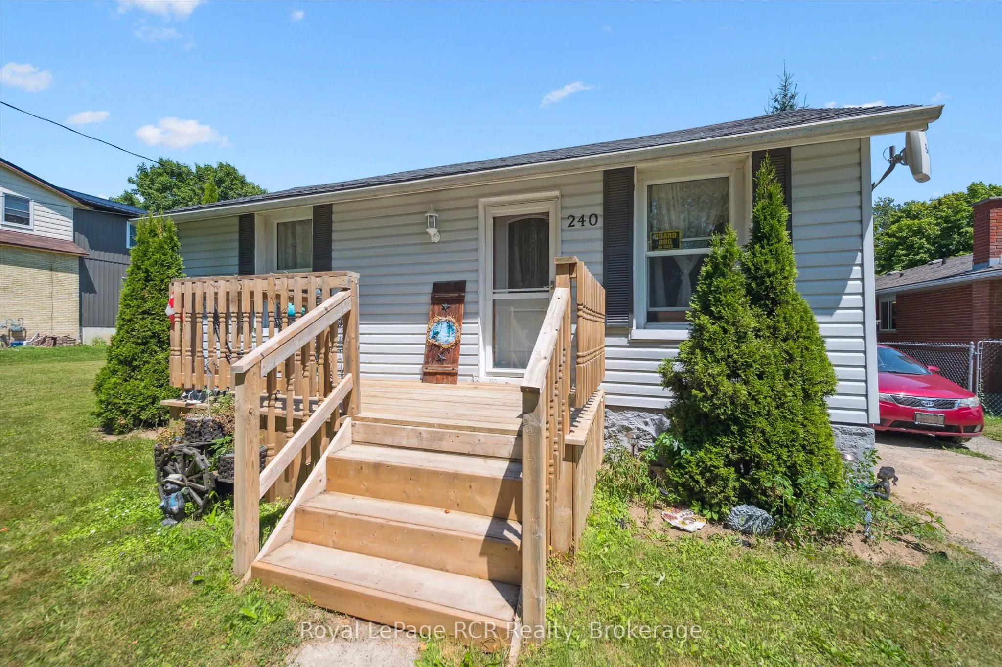 240 Egremont Street N