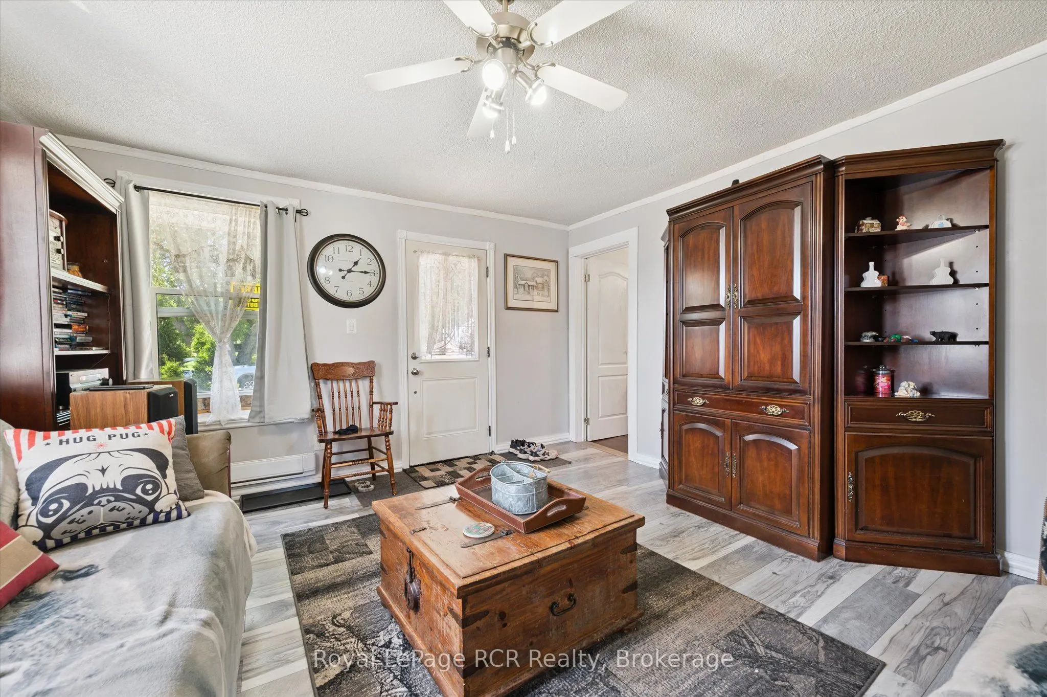 240 Egremont Street N