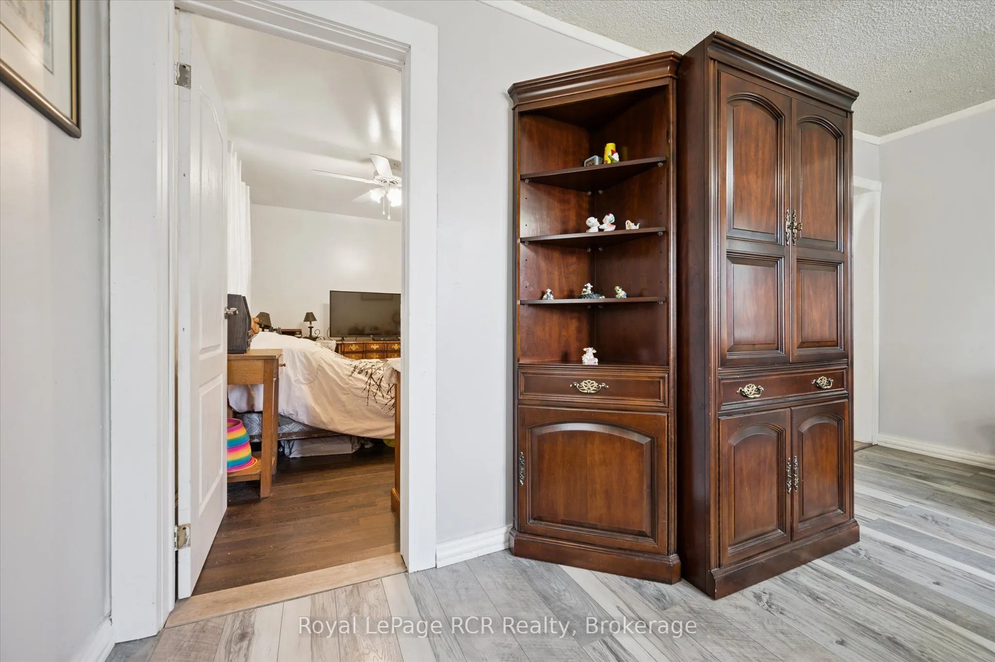 240 Egremont Street N