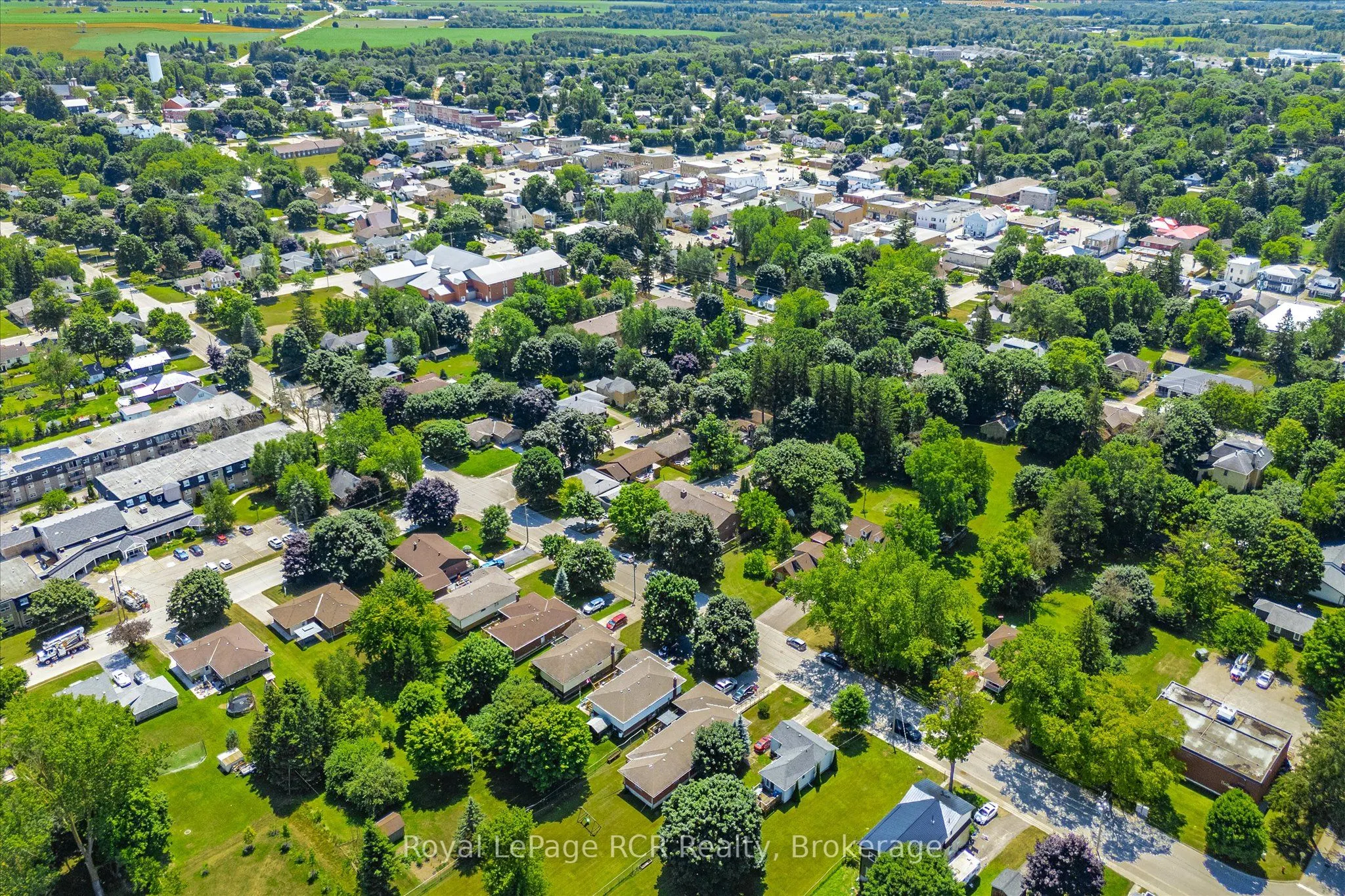 240 Egremont Street N