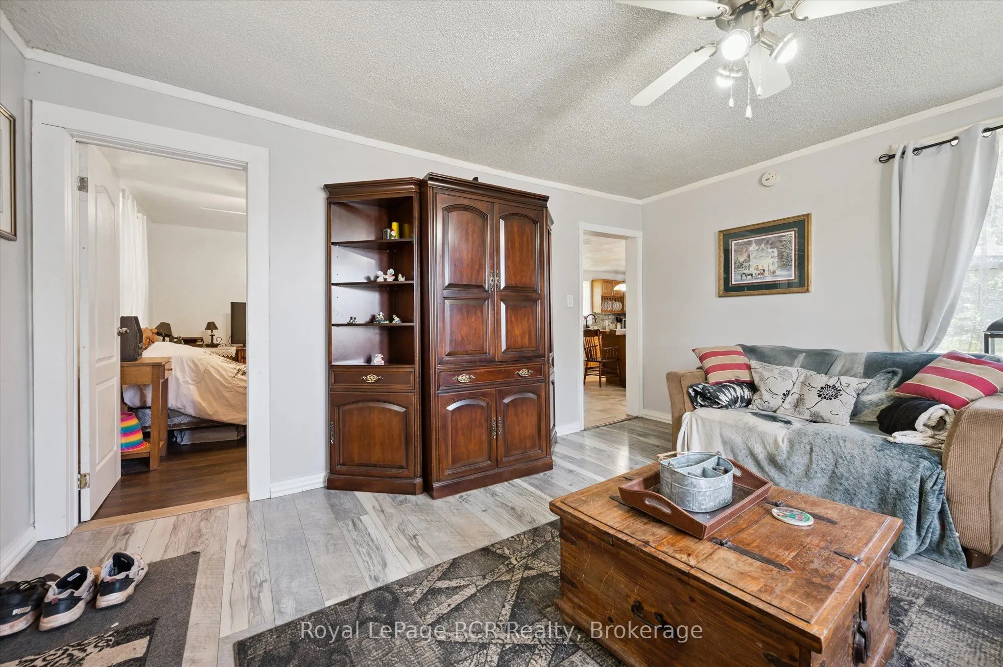 240 Egremont Street N