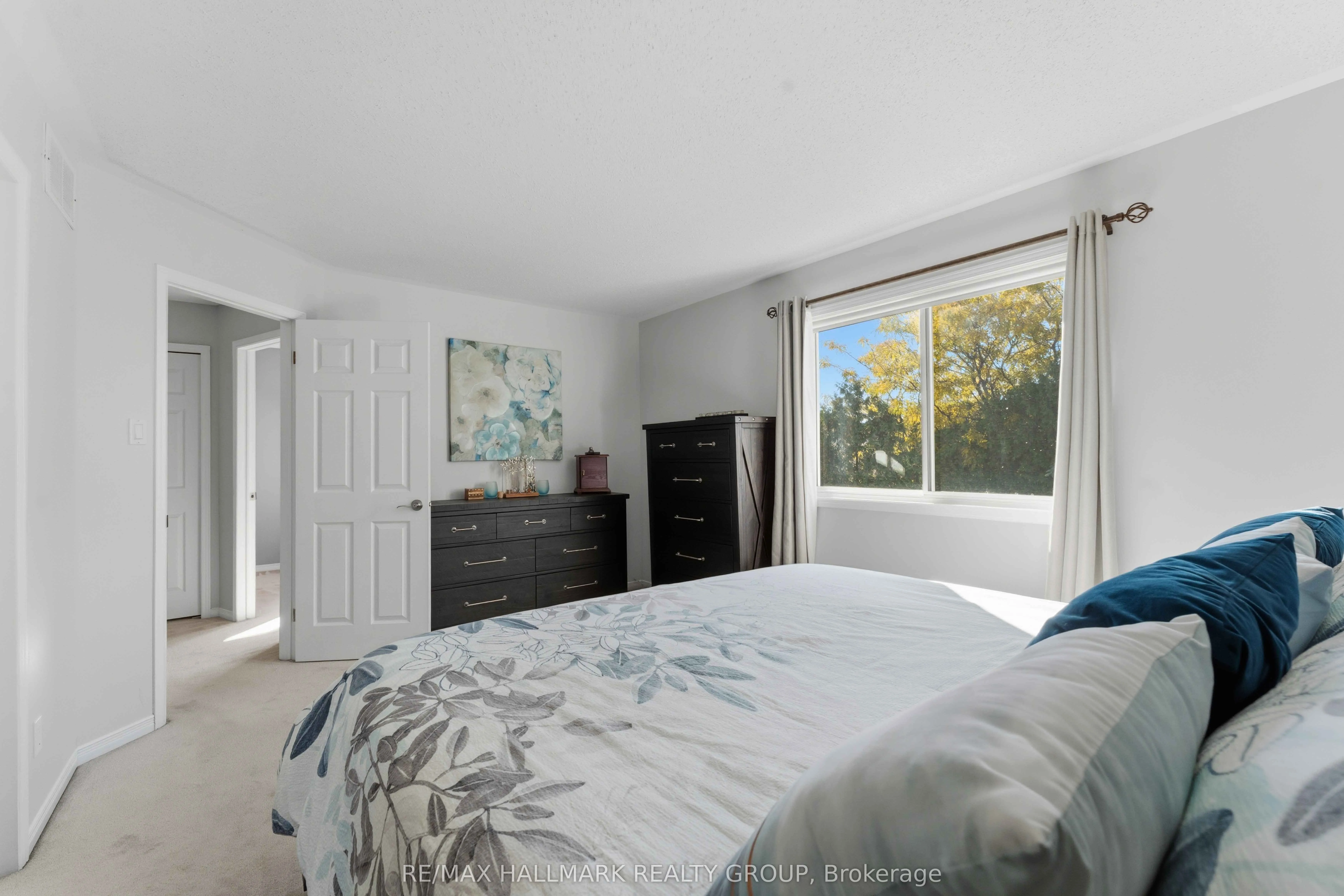 661 Arc en Ciel Street