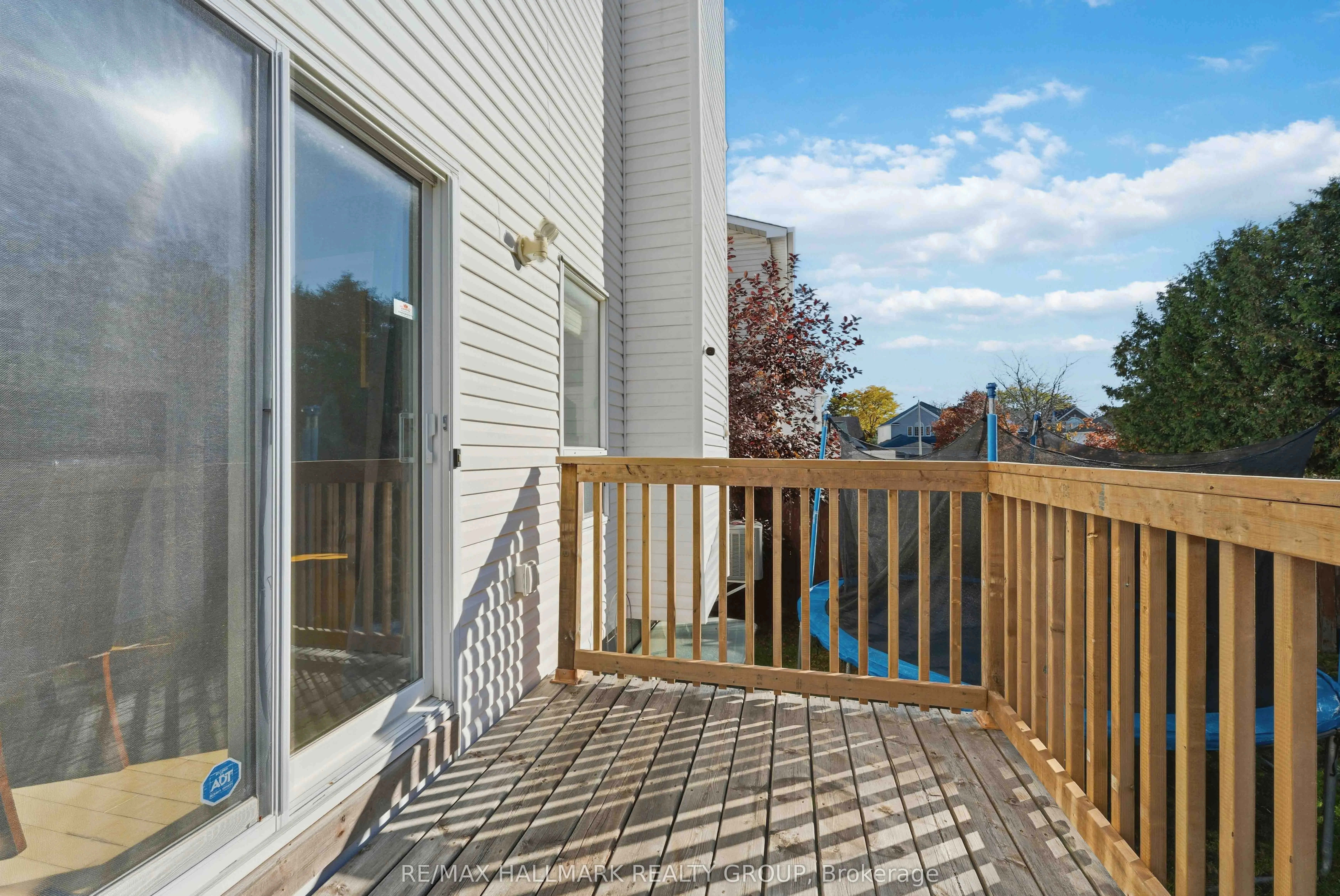 661 Arc en Ciel Street