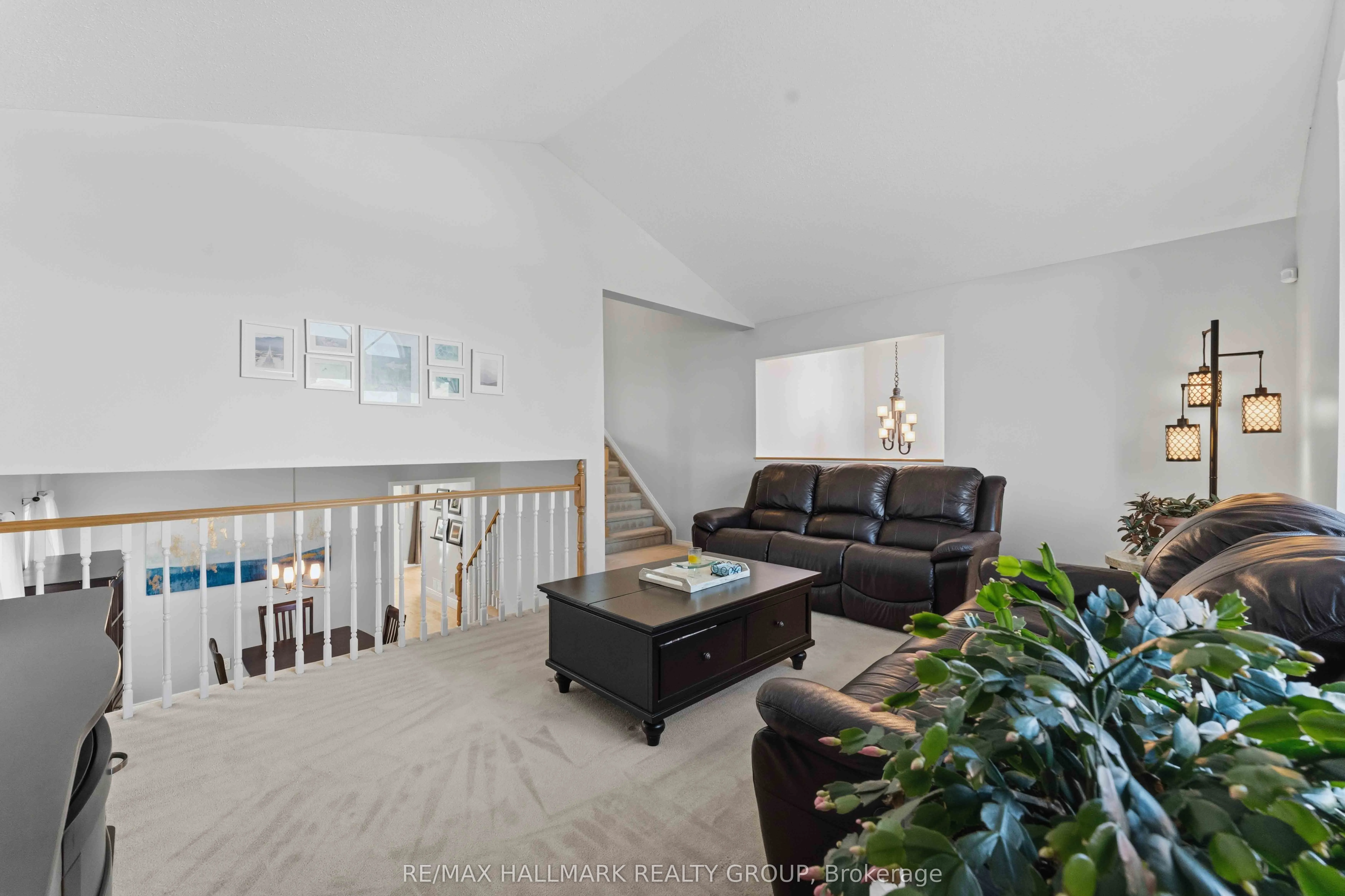 661 Arc en Ciel Street