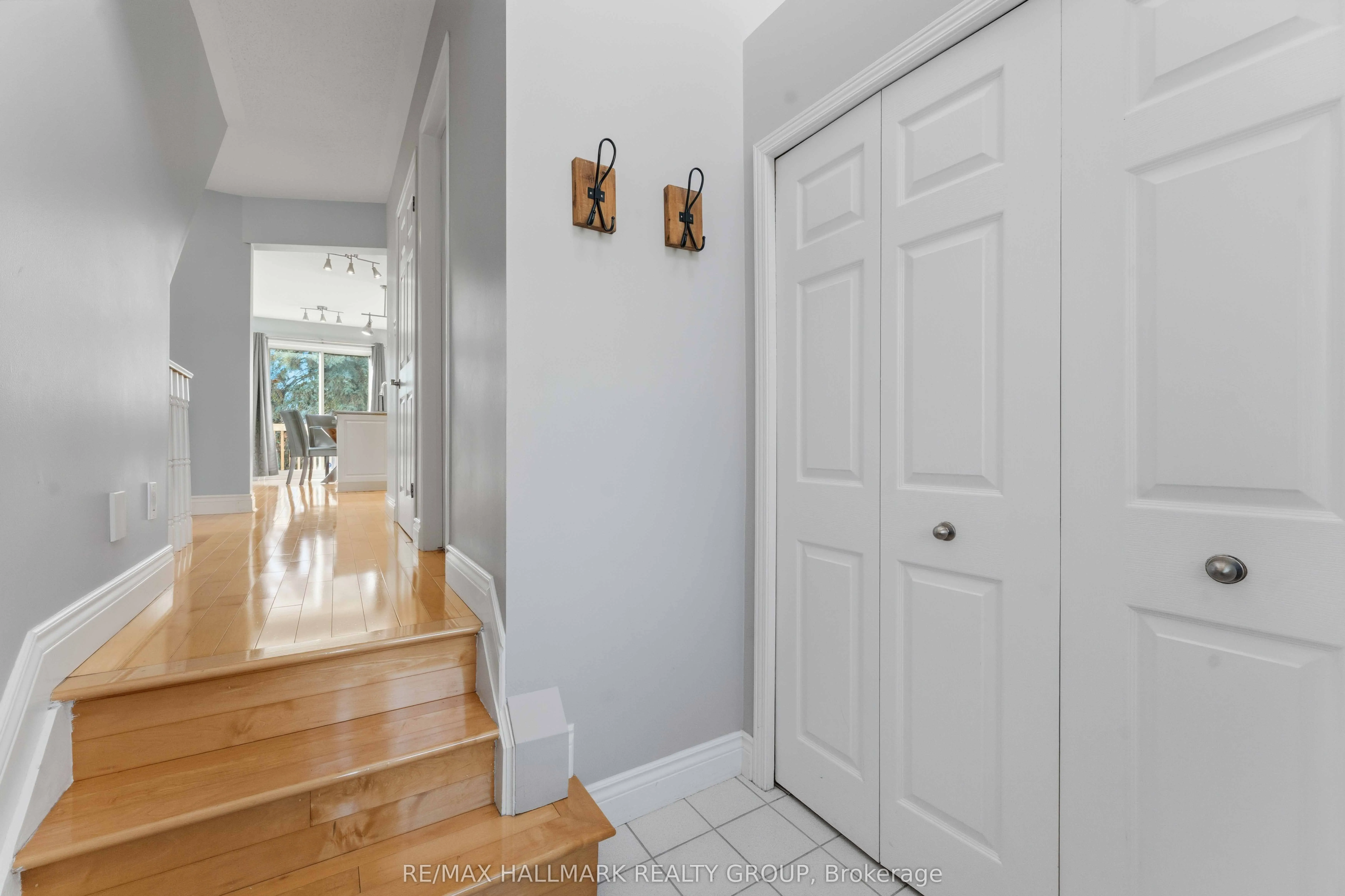 661 Arc en Ciel Street