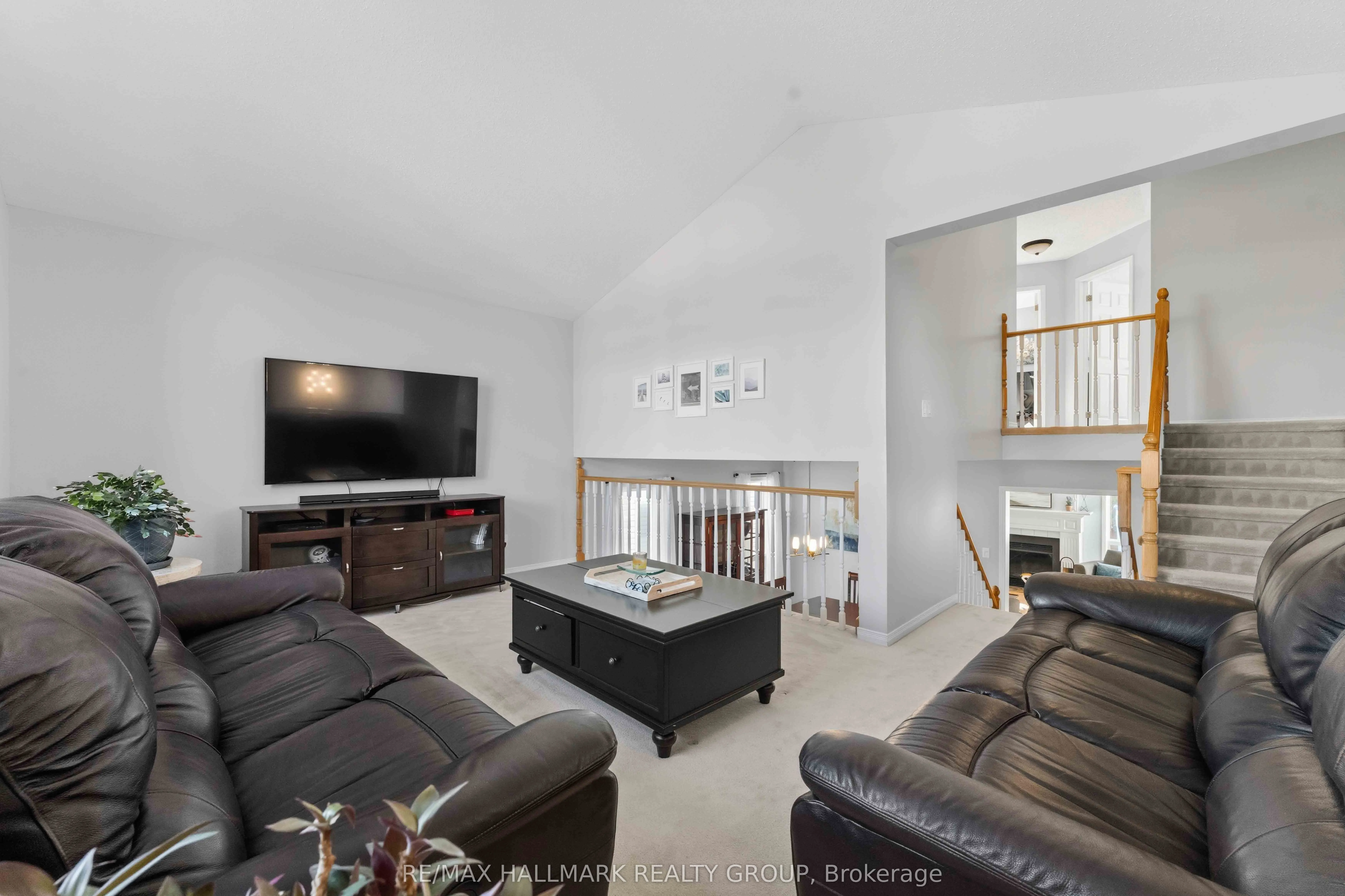 661 Arc en Ciel Street