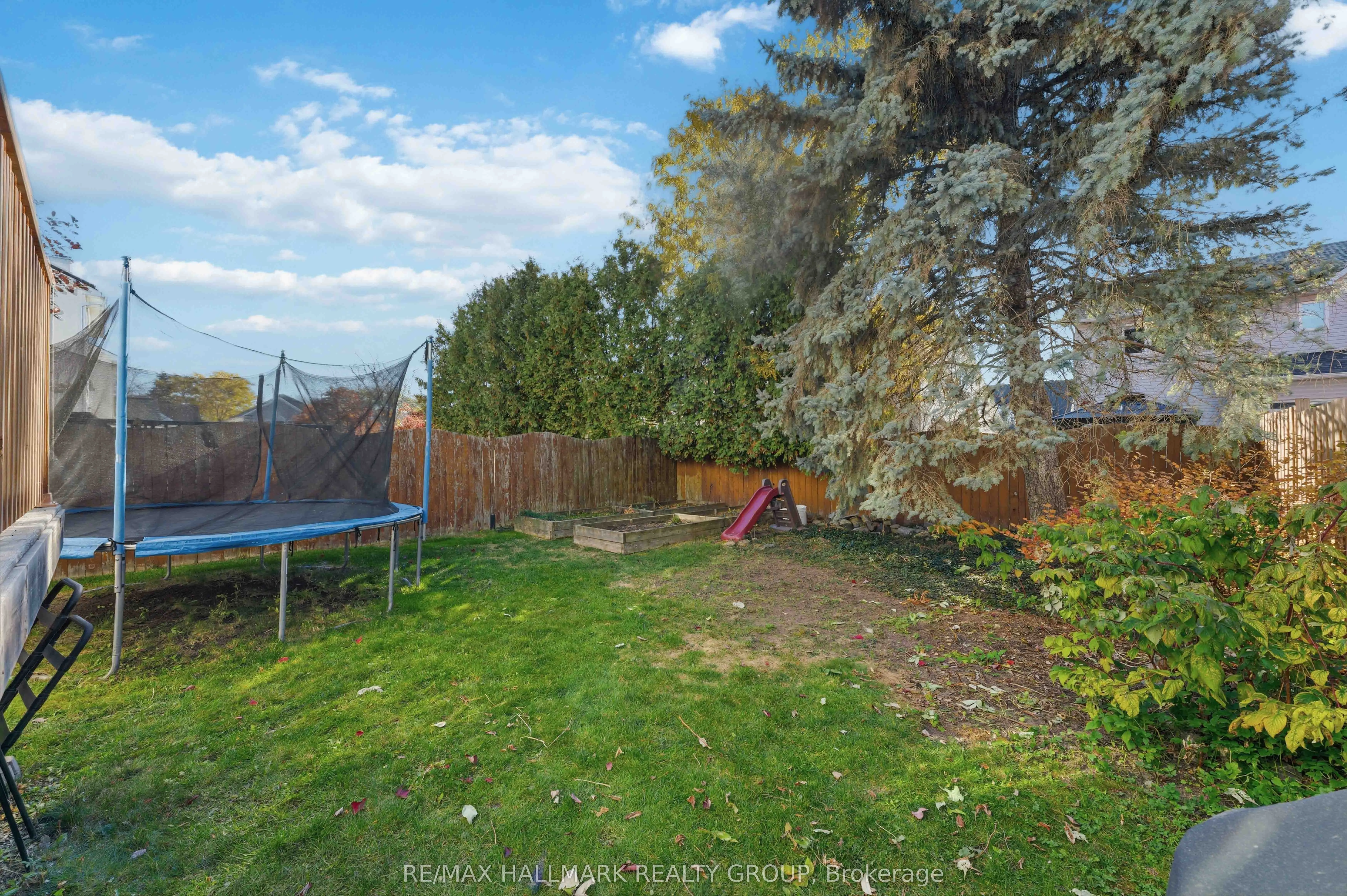 661 Arc en Ciel Street