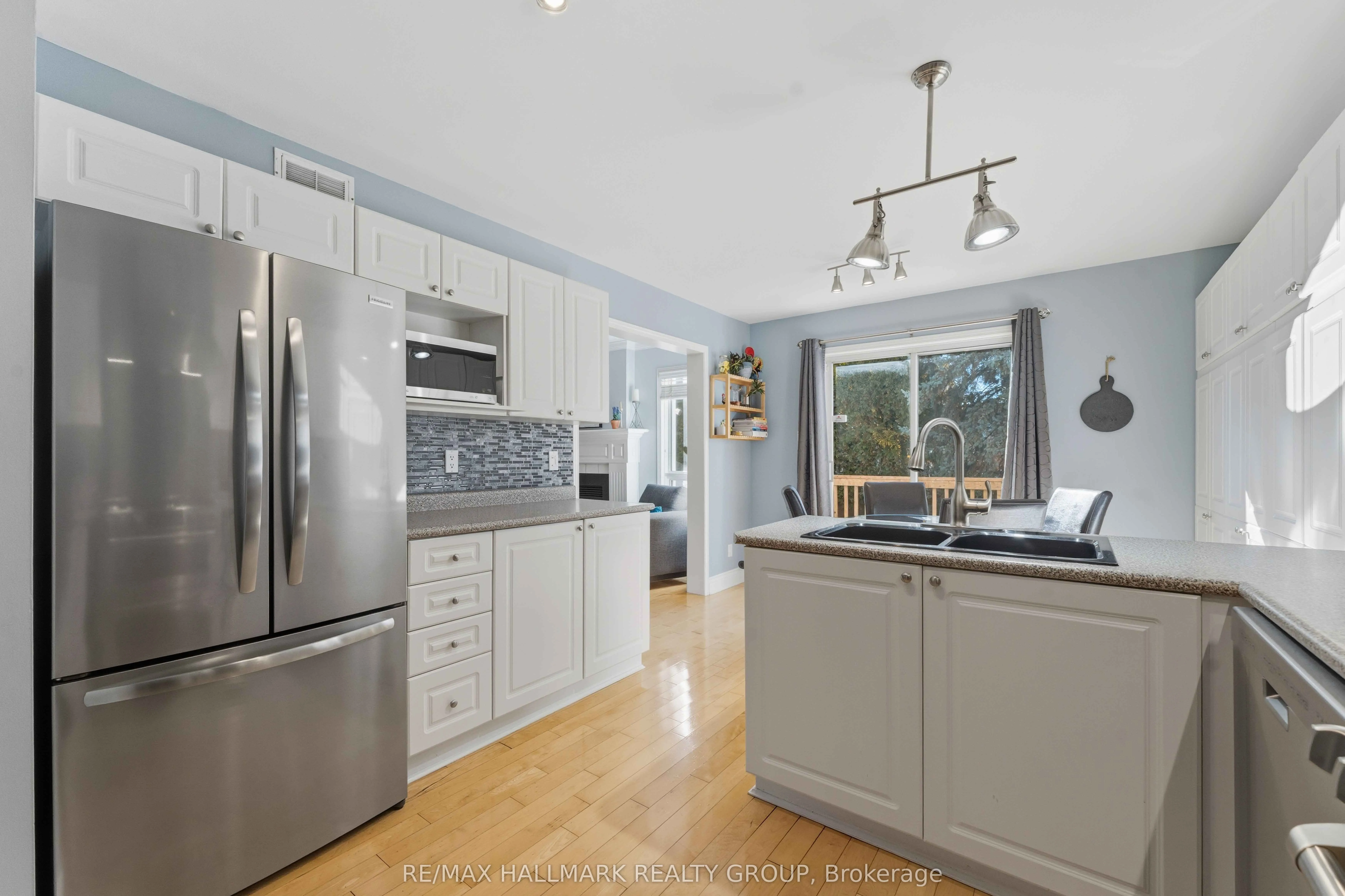 661 Arc en Ciel Street