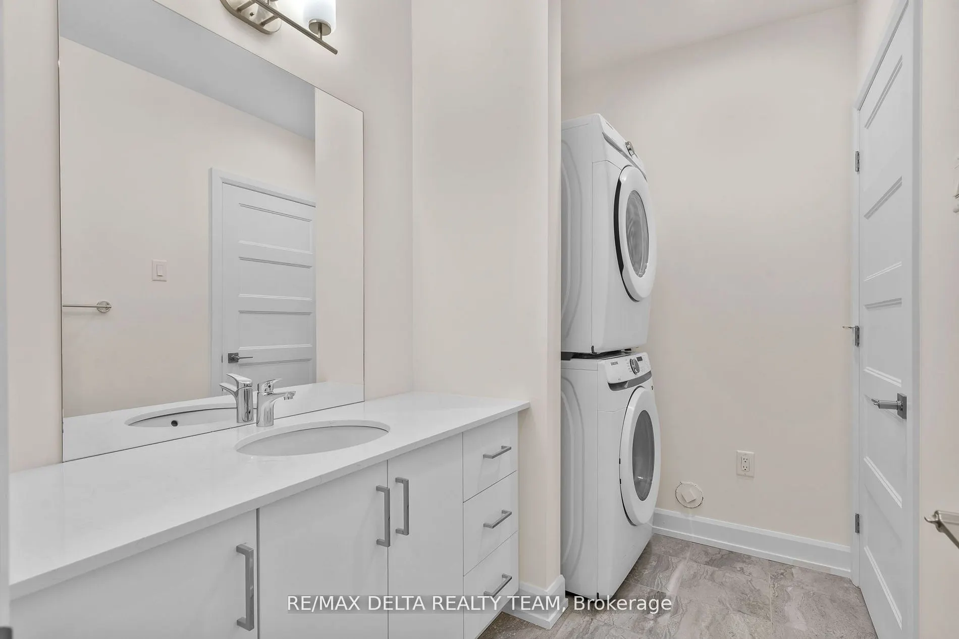 77A Granton Avenue, #3