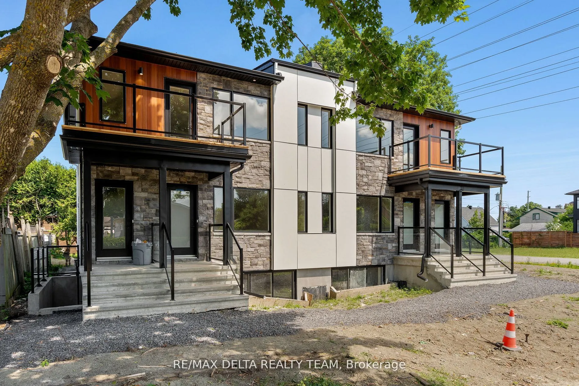 77A Granton Avenue, #3