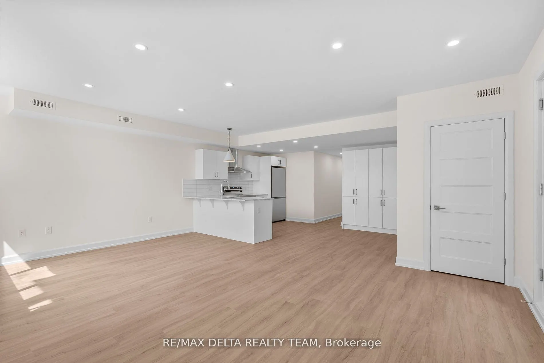 77A Granton Avenue, #3