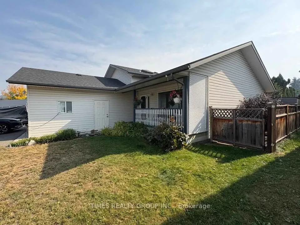 2311 Mt Baker Crescent