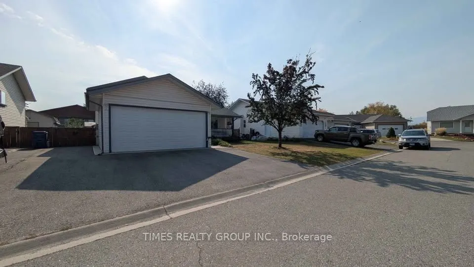 2311 Mt Baker Crescent