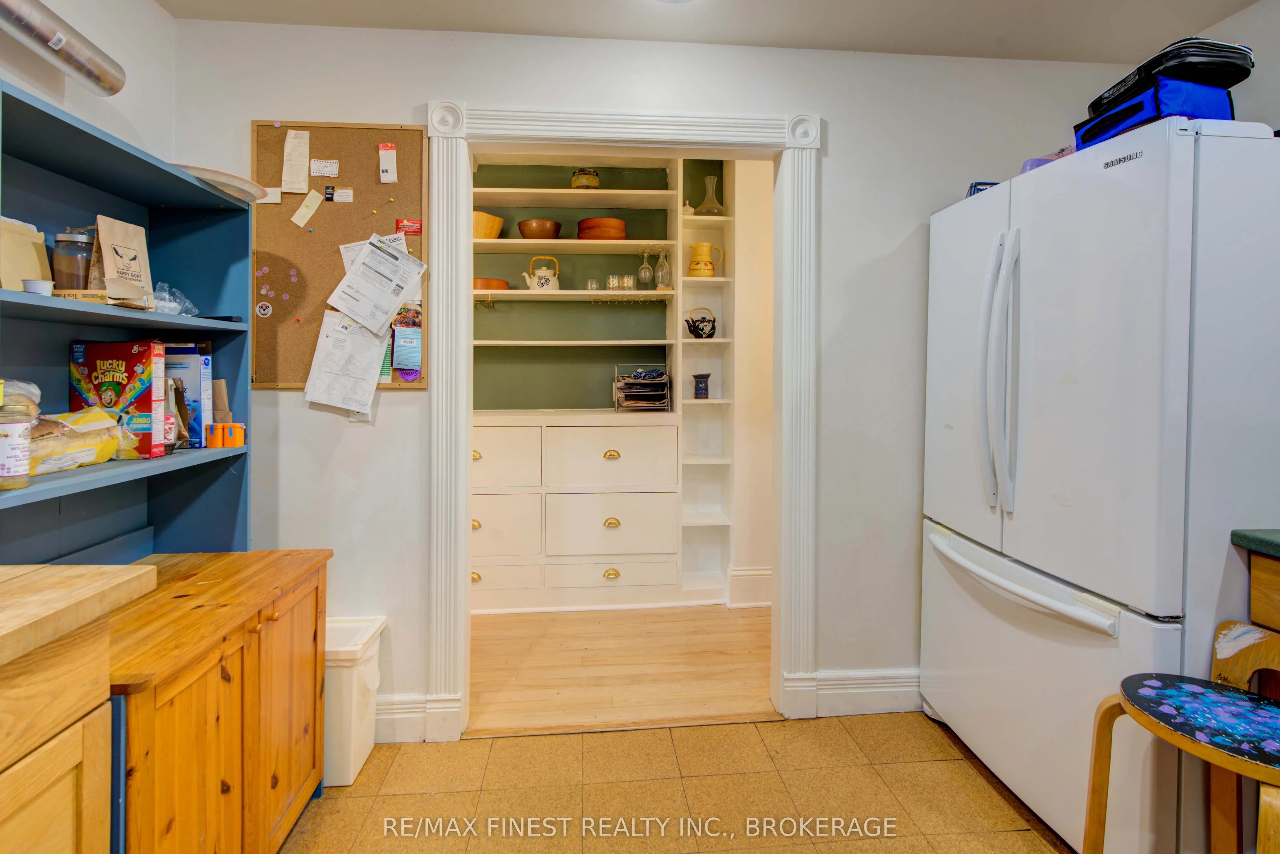 1128 Elizabeth Street