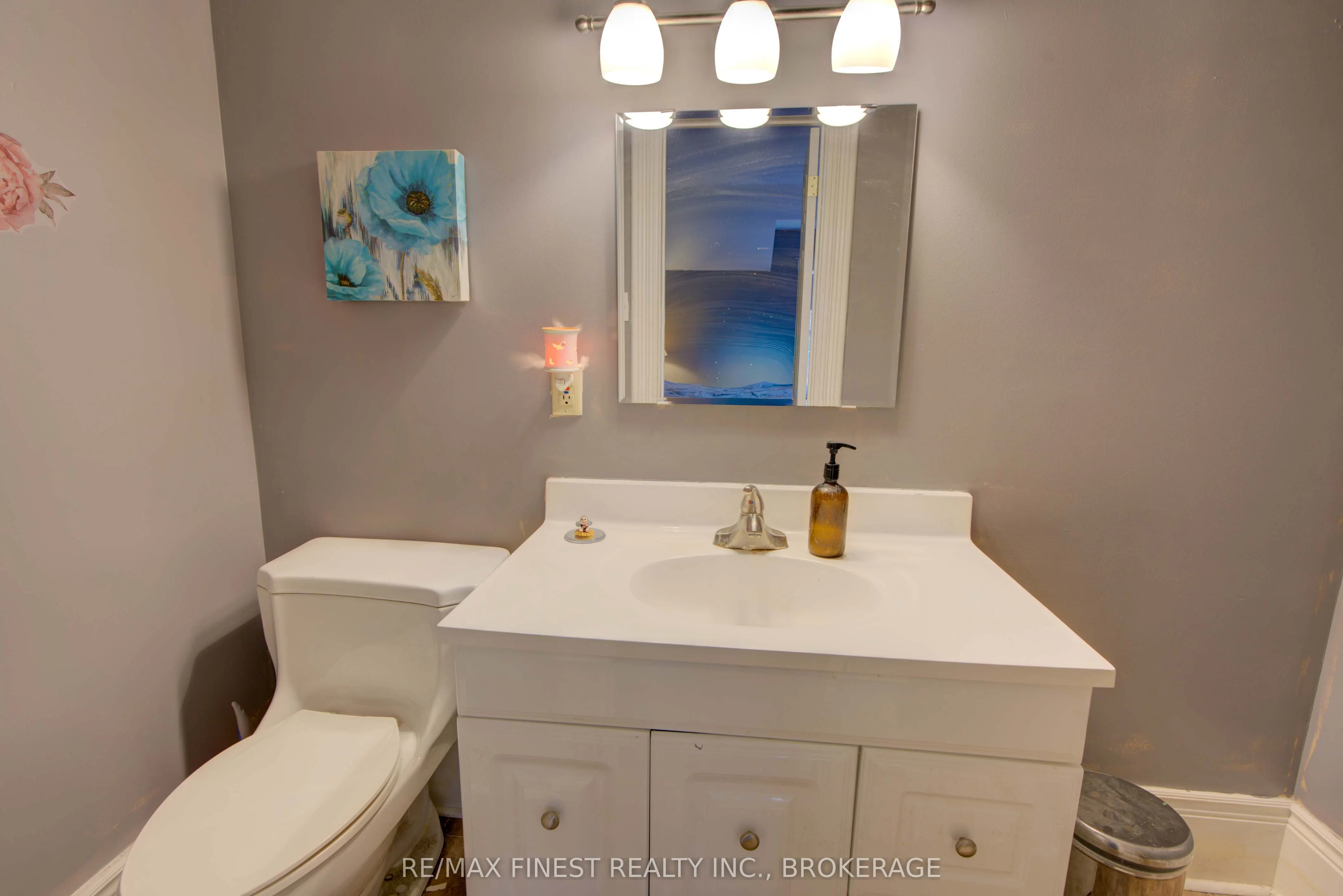 1128 Elizabeth Street