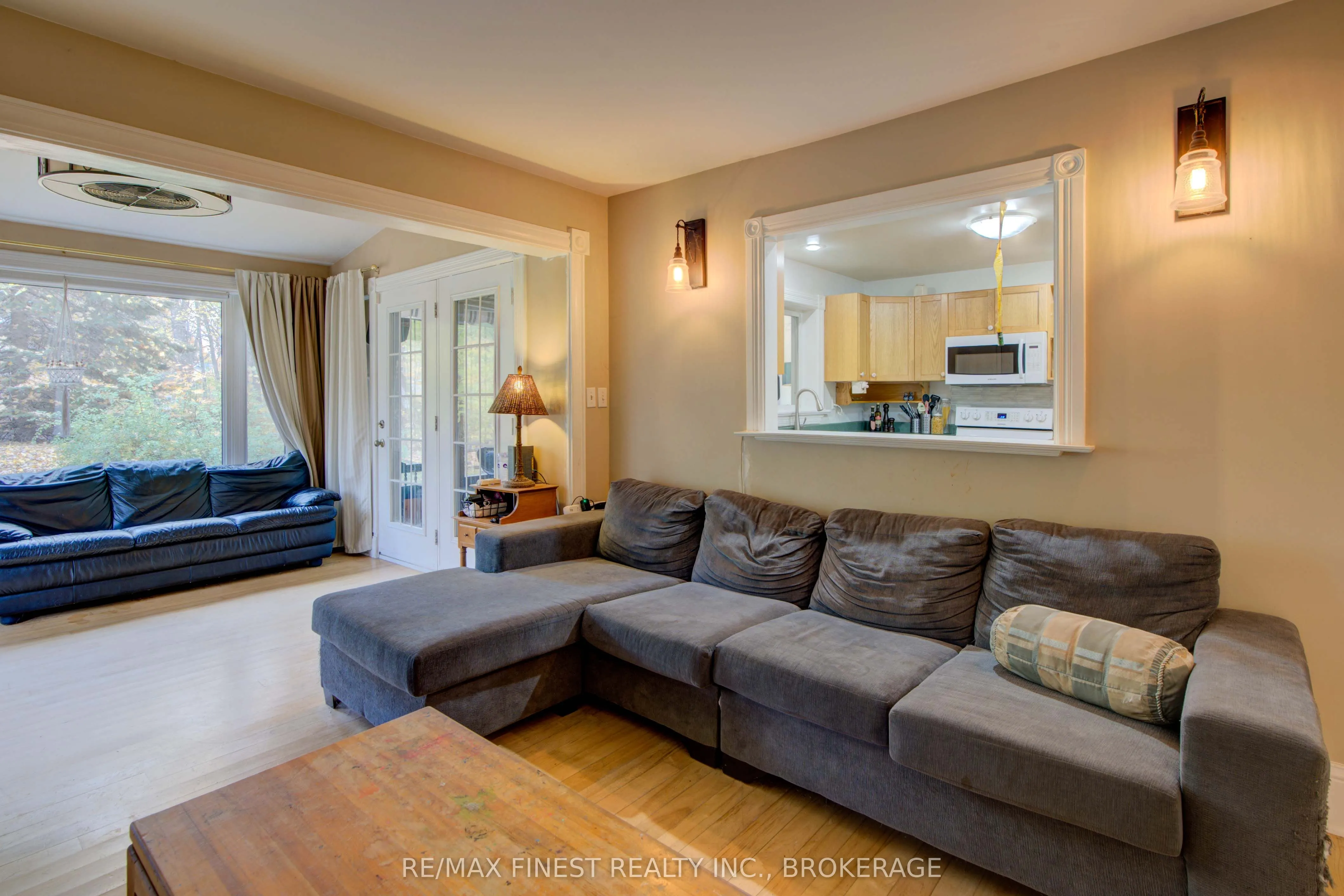 1128 Elizabeth Street