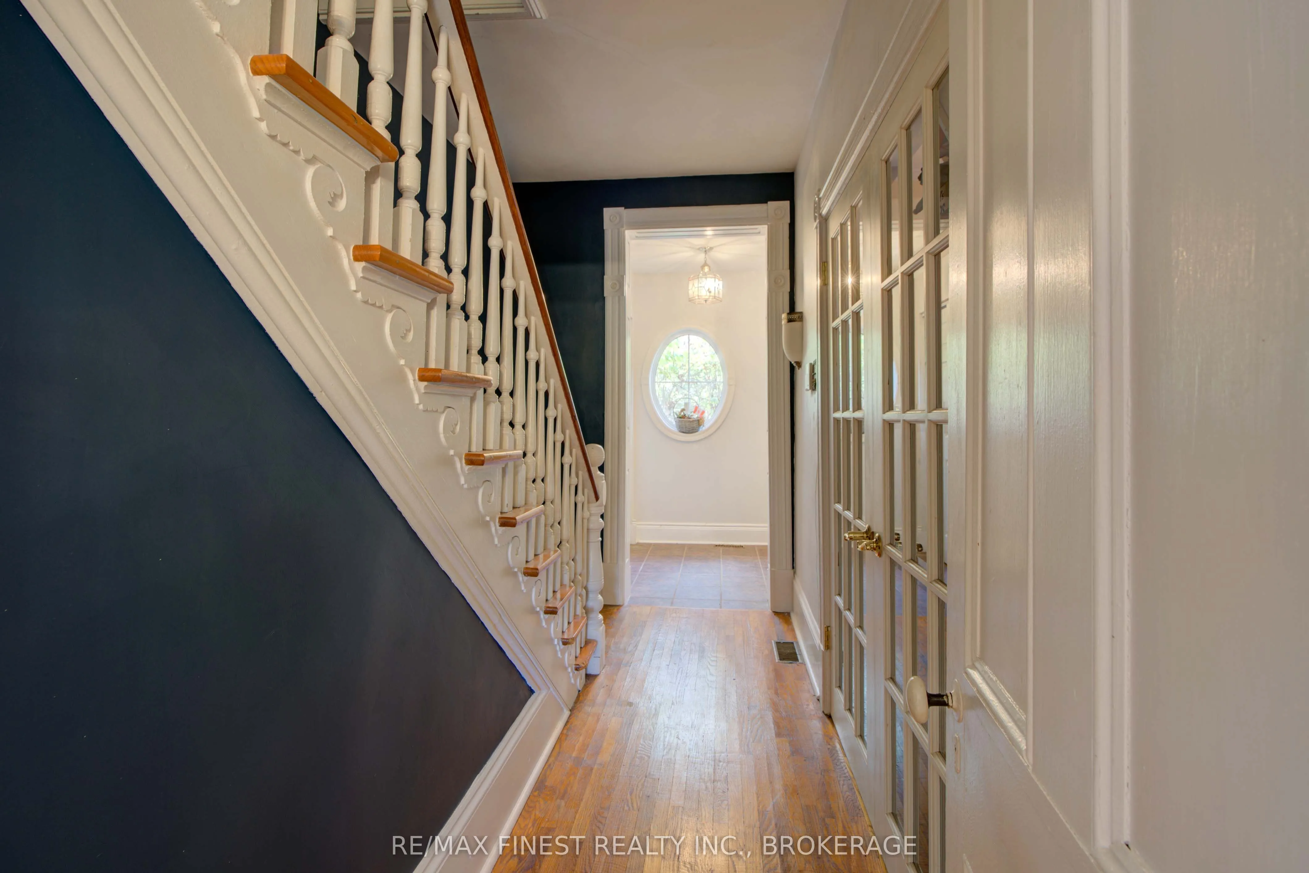 1128 Elizabeth Street