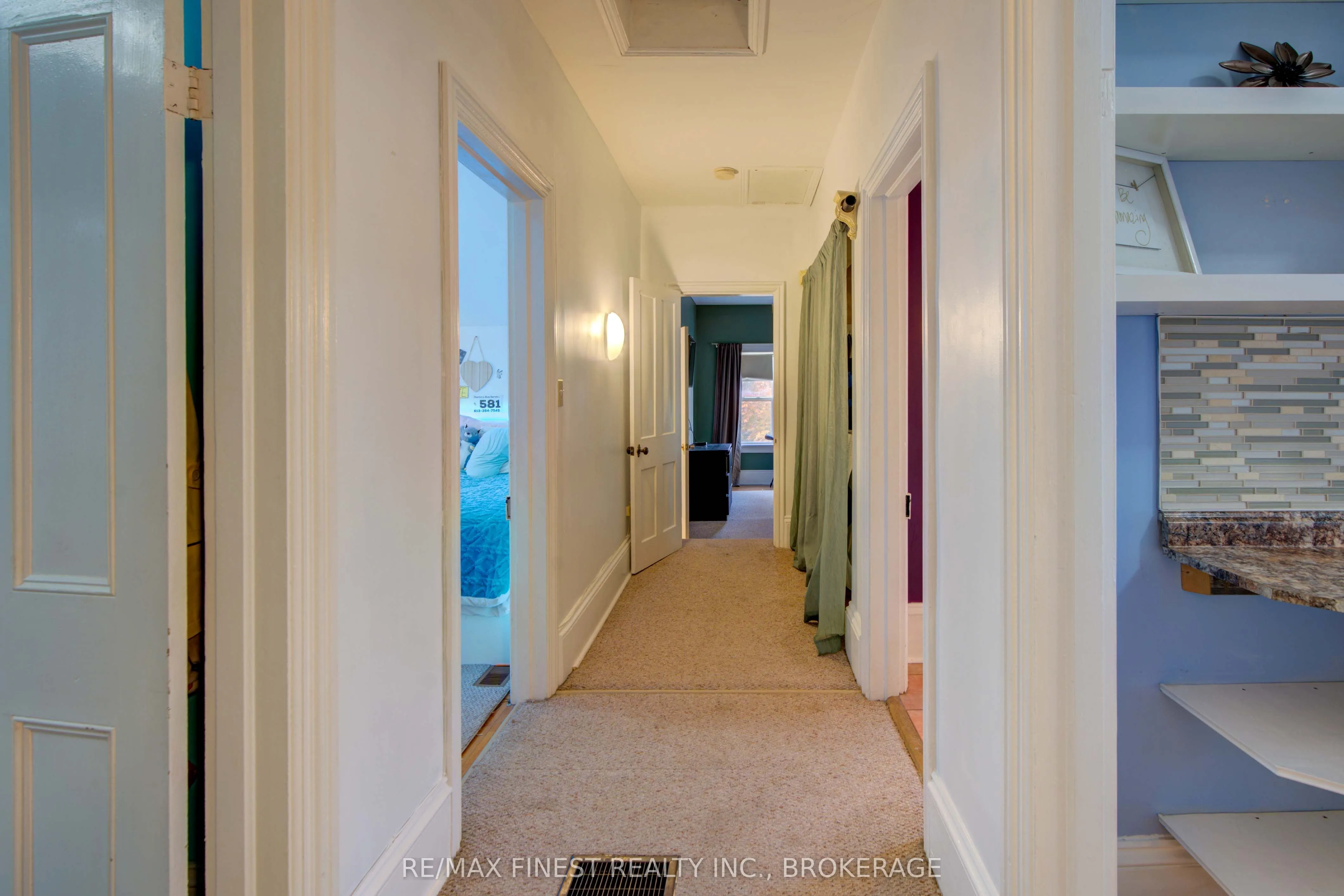 1128 Elizabeth Street