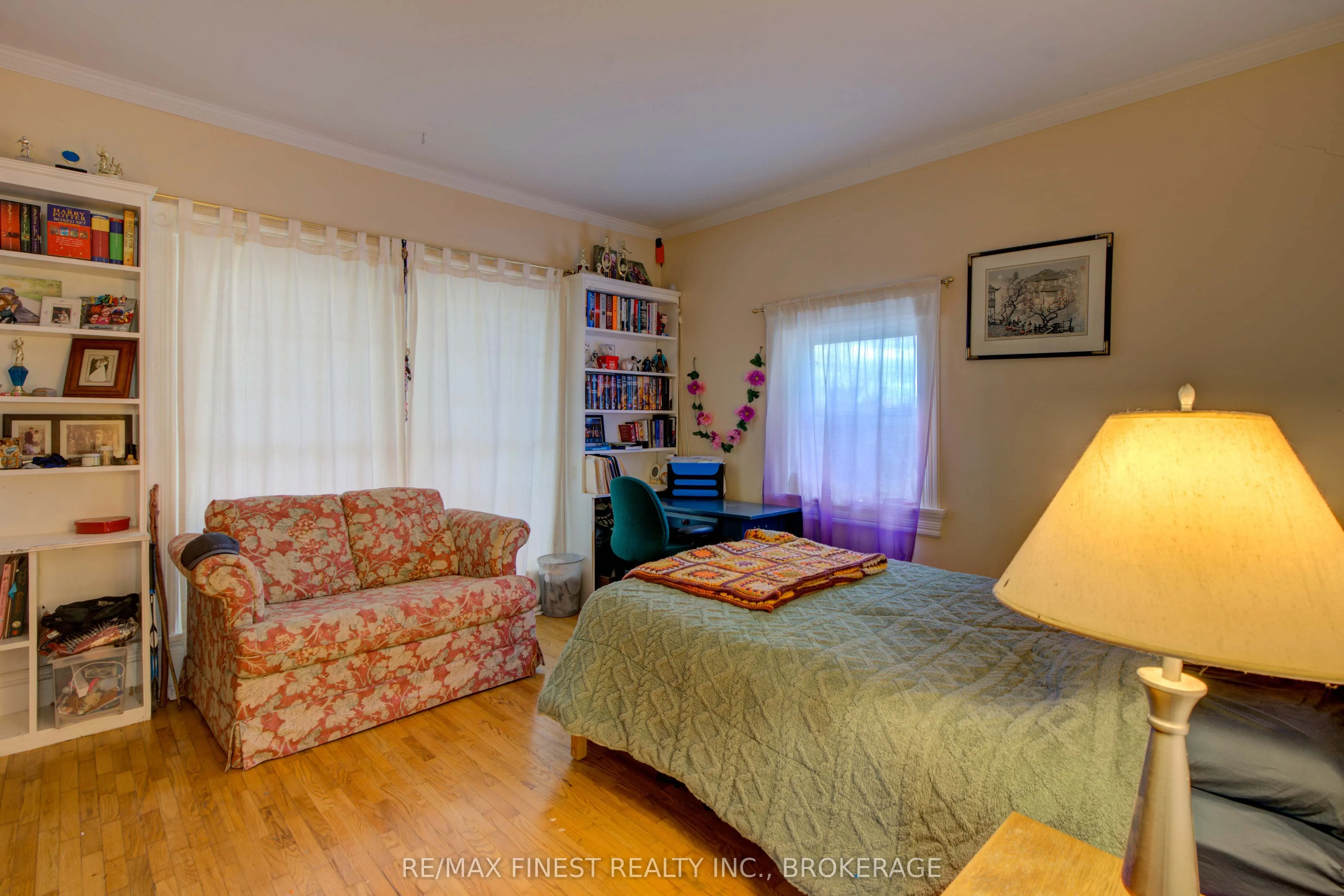 1128 Elizabeth Street