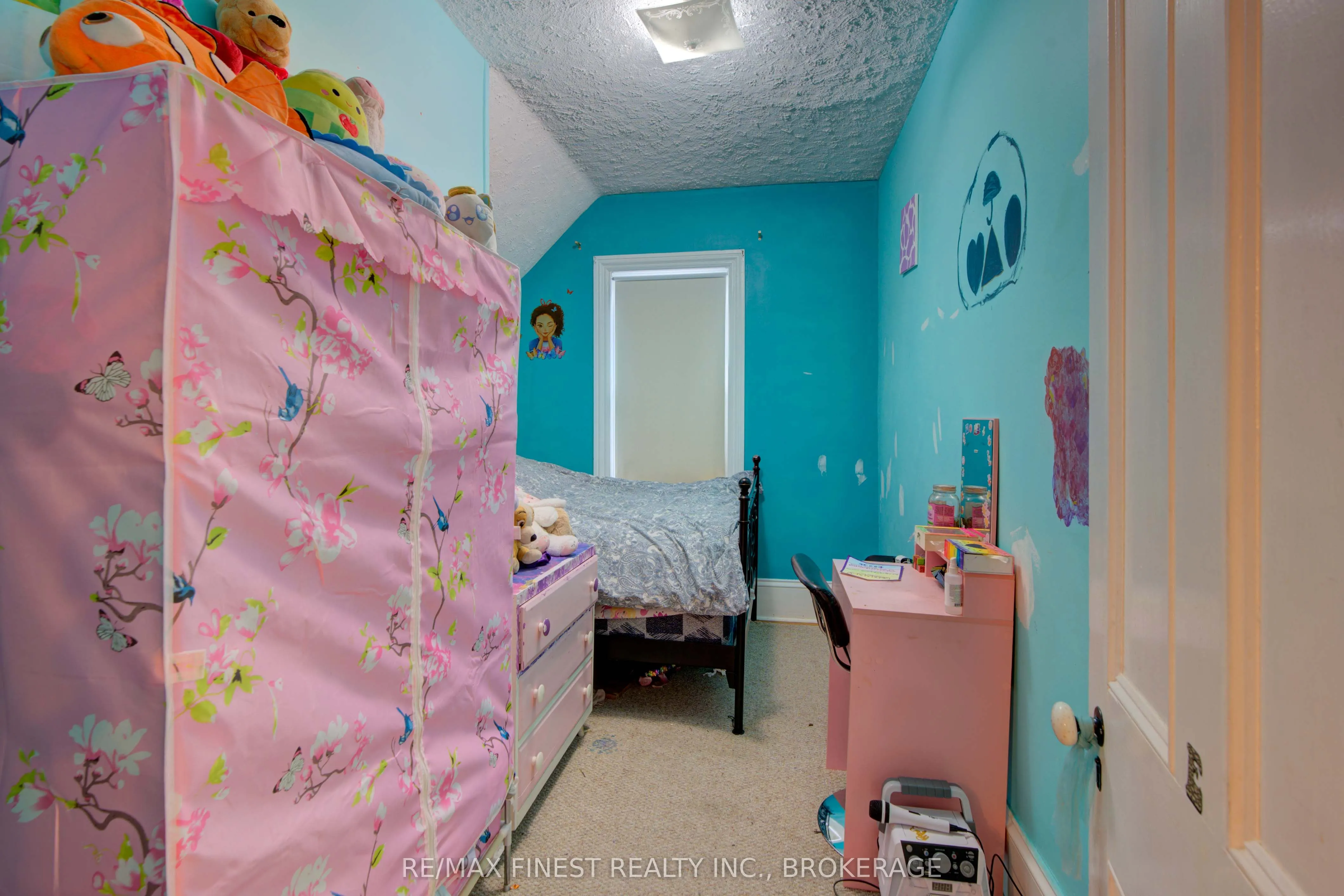 1128 Elizabeth Street