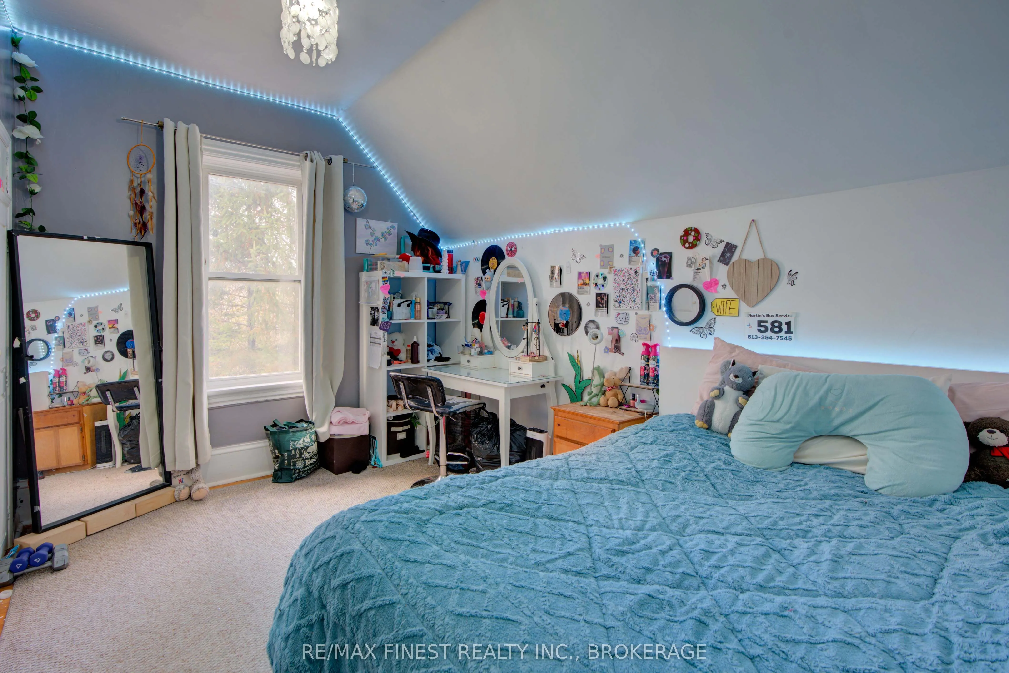 1128 Elizabeth Street