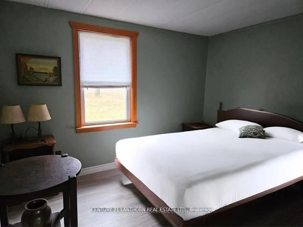 292 Salmon Point Road