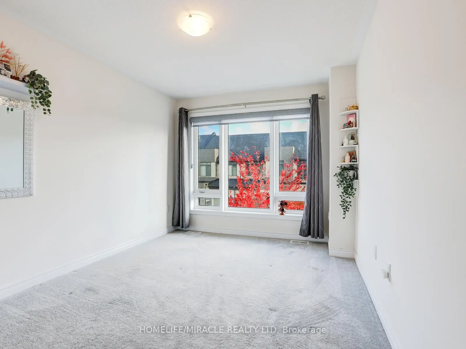 166 Deerpath Drive, #100