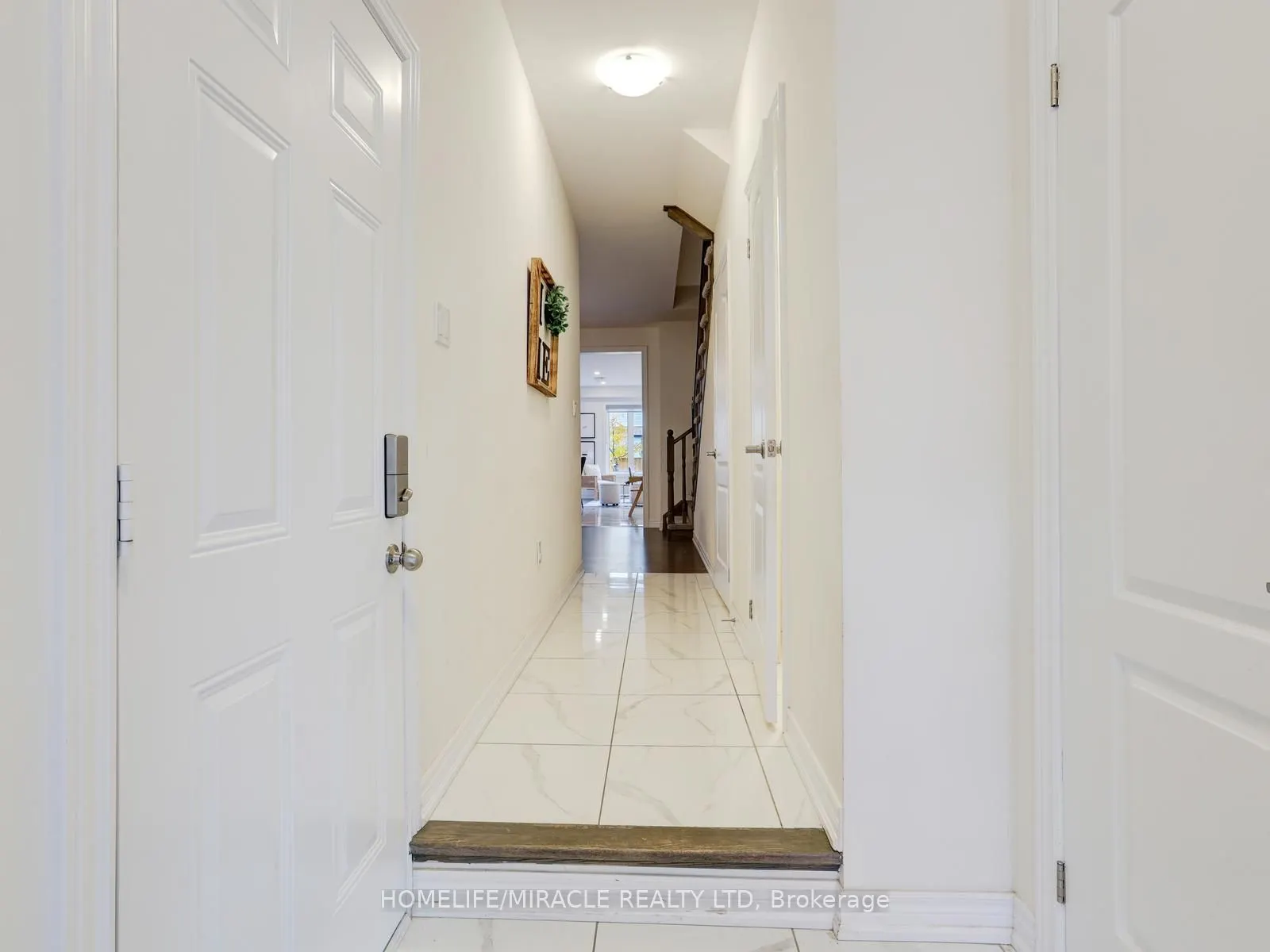 166 Deerpath Drive, #100