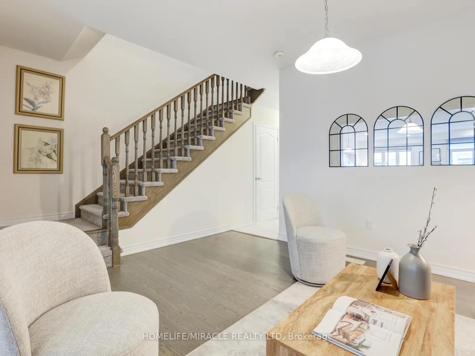 166 Deerpath Drive, #100