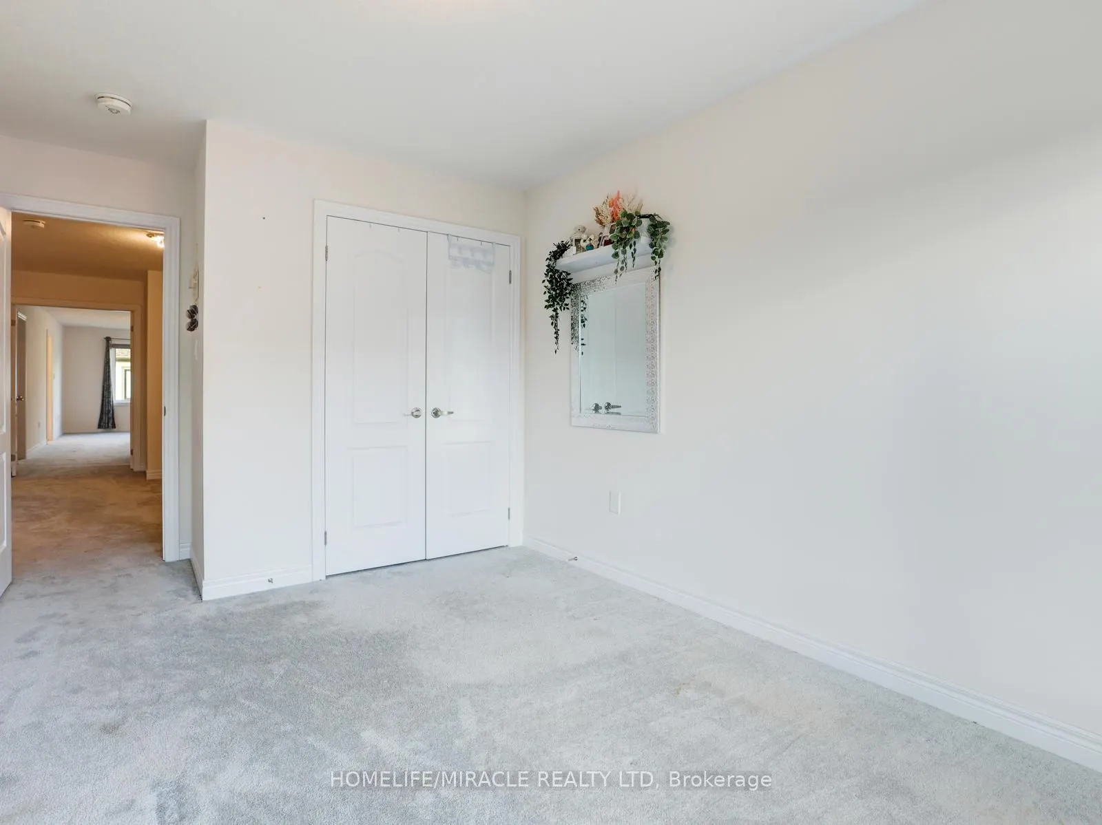 166 Deerpath Drive, #100