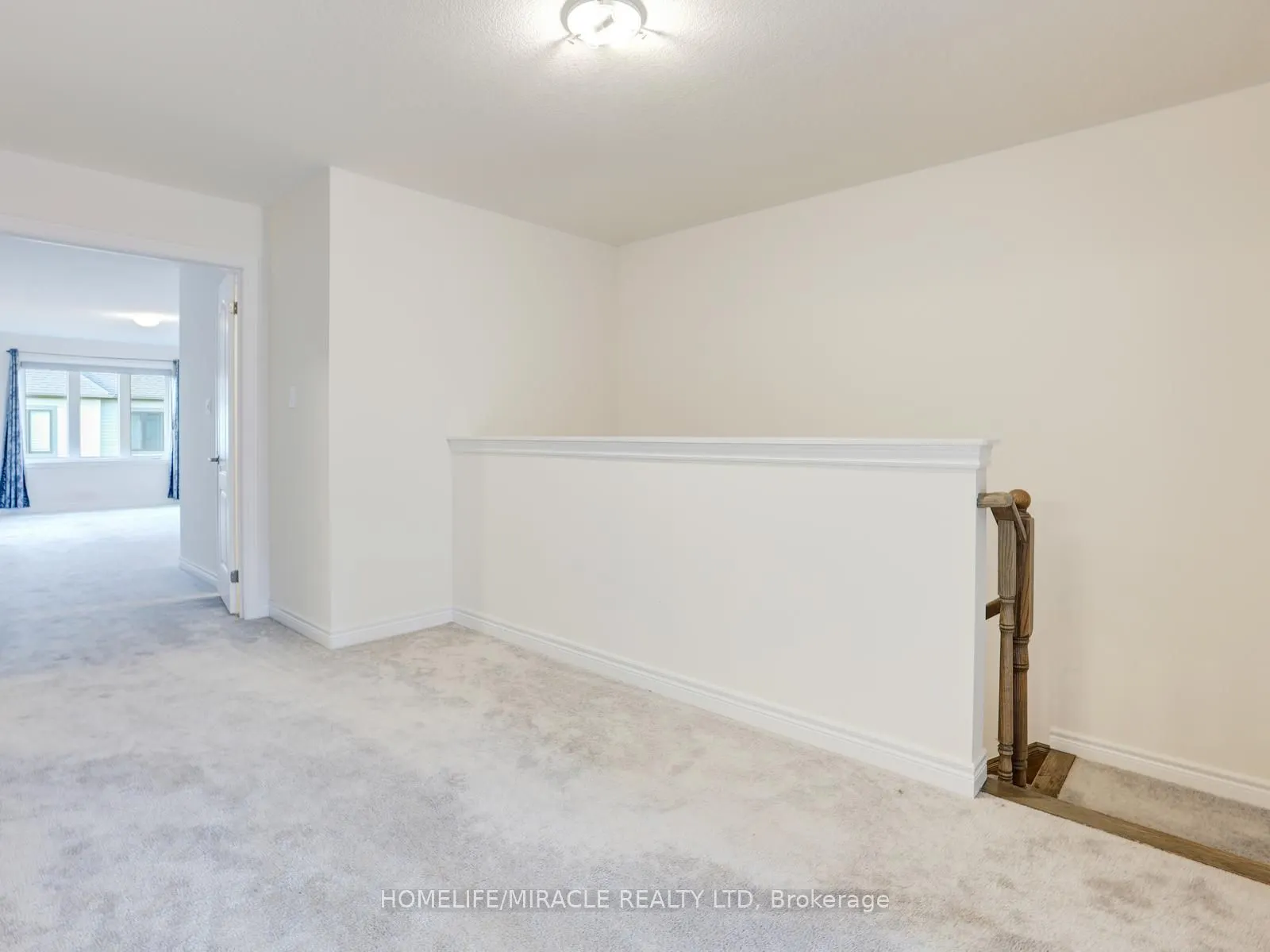 166 Deerpath Drive, #100