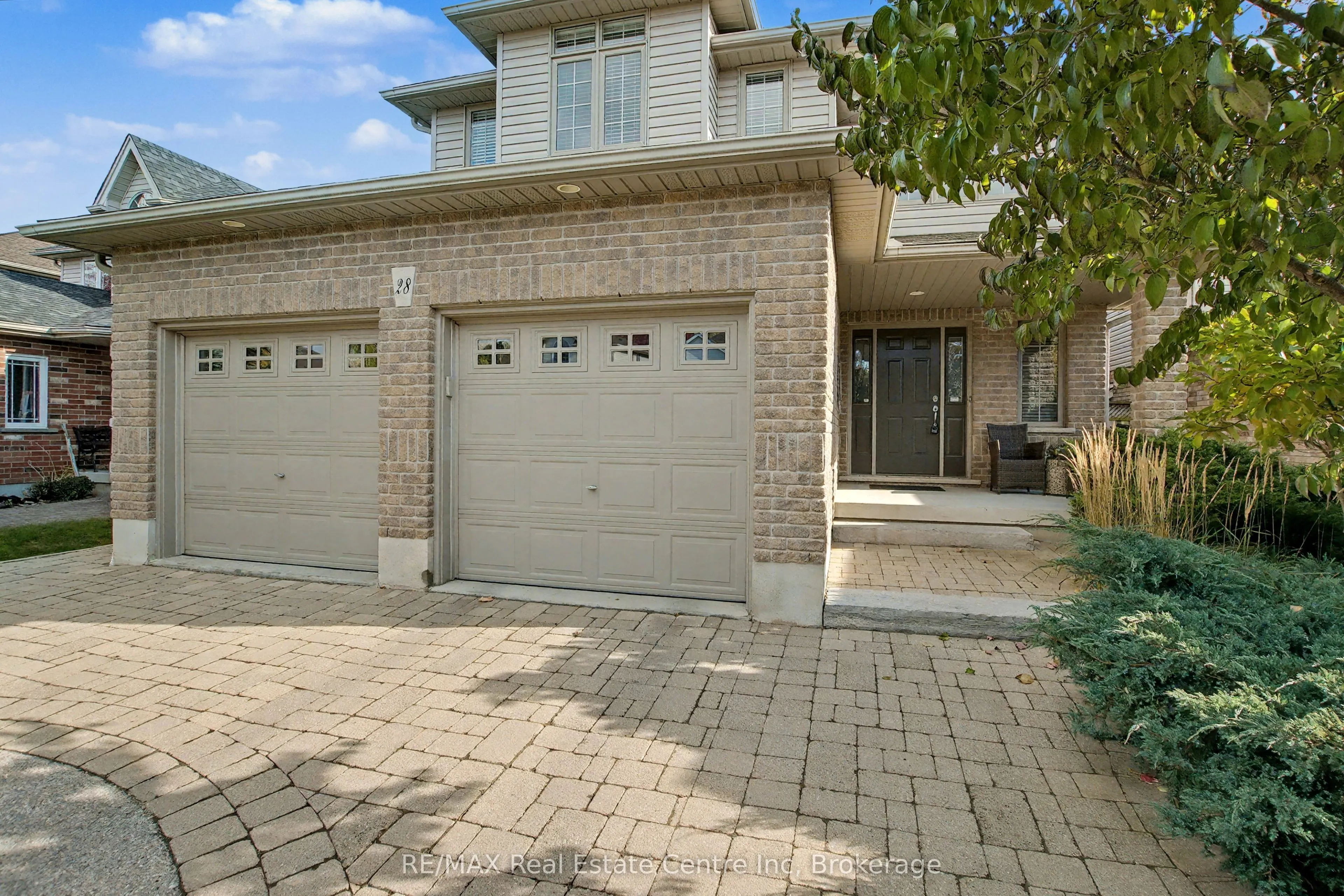 28 Irving Crescent