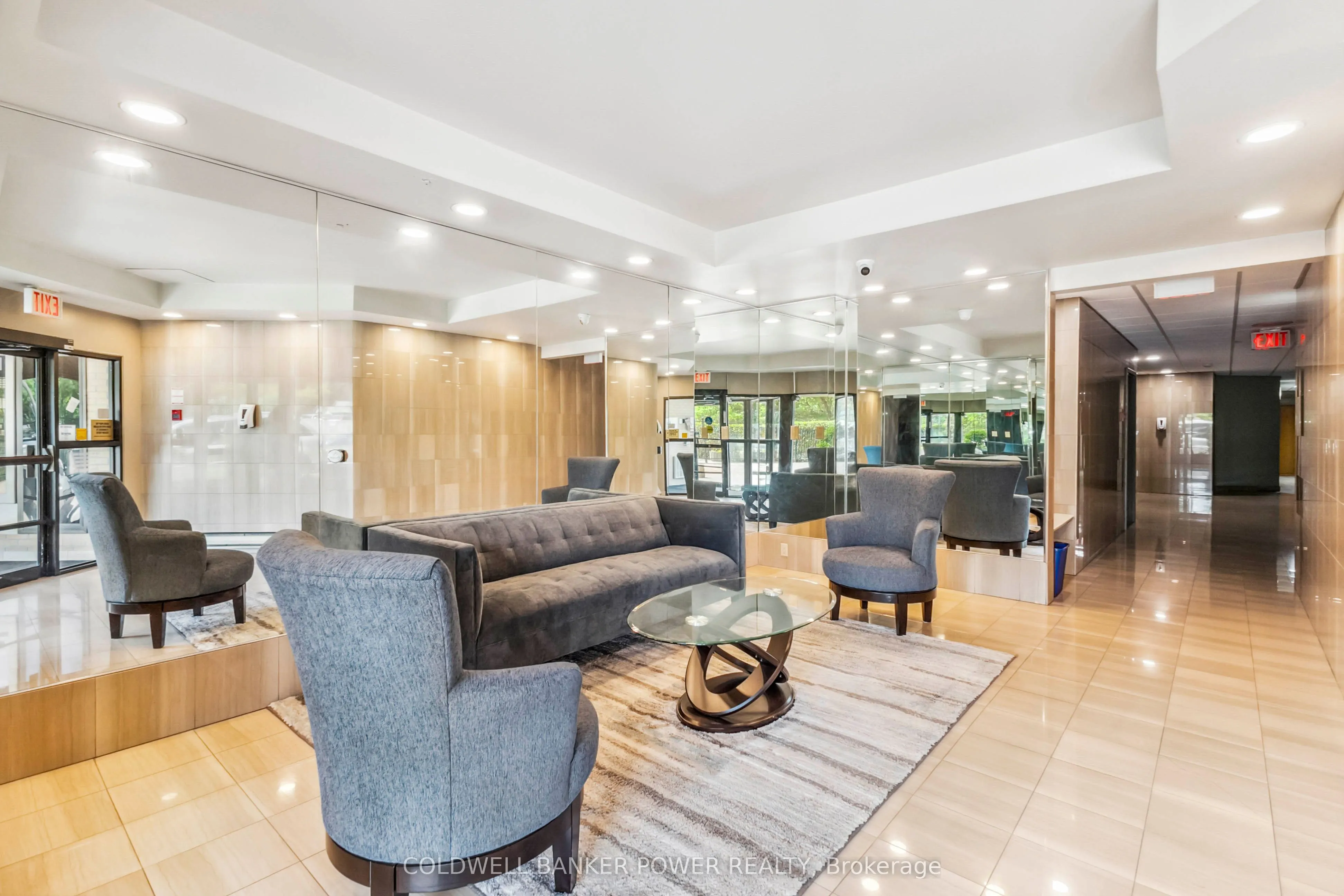 19 King Street, #602