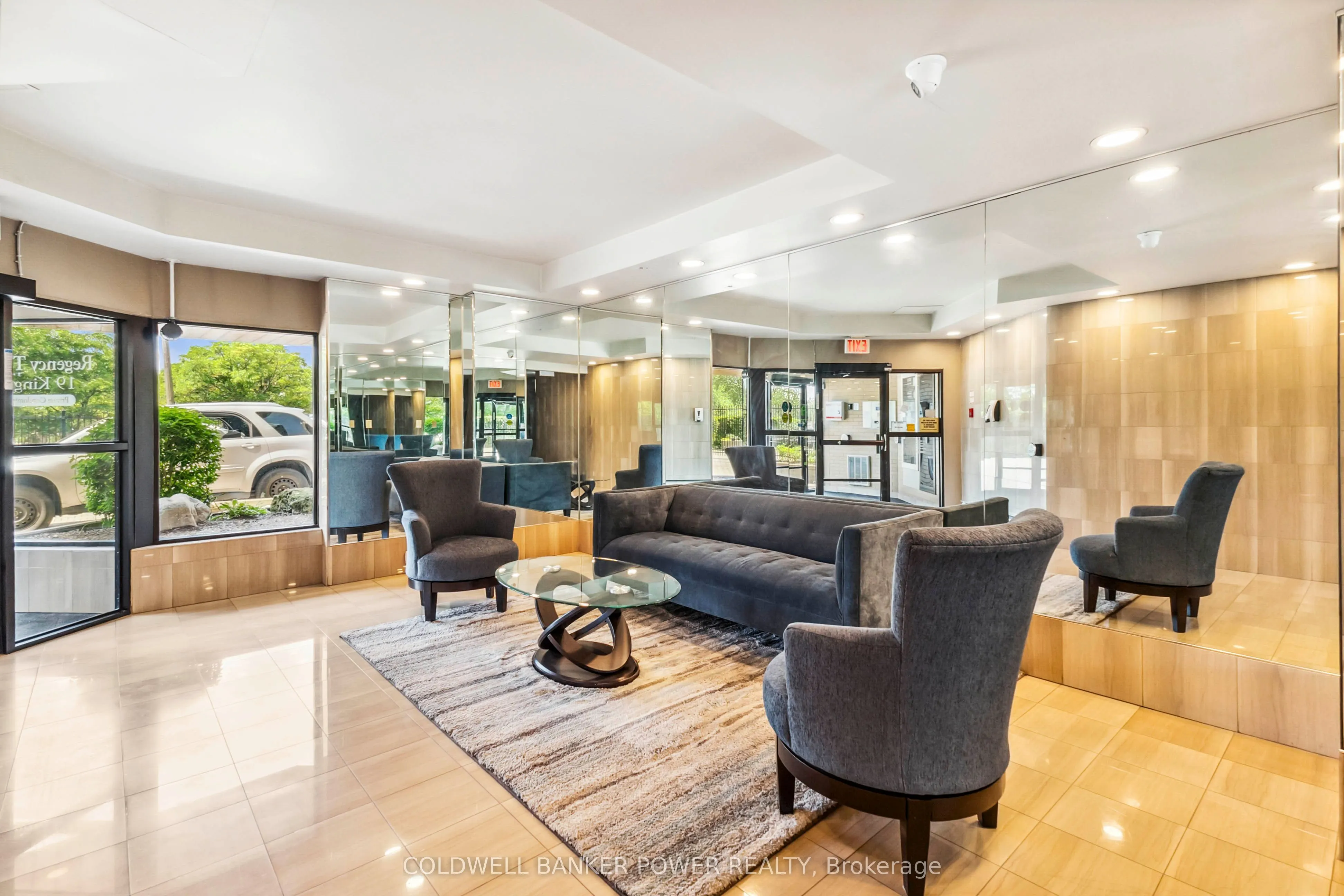 19 King Street, #602