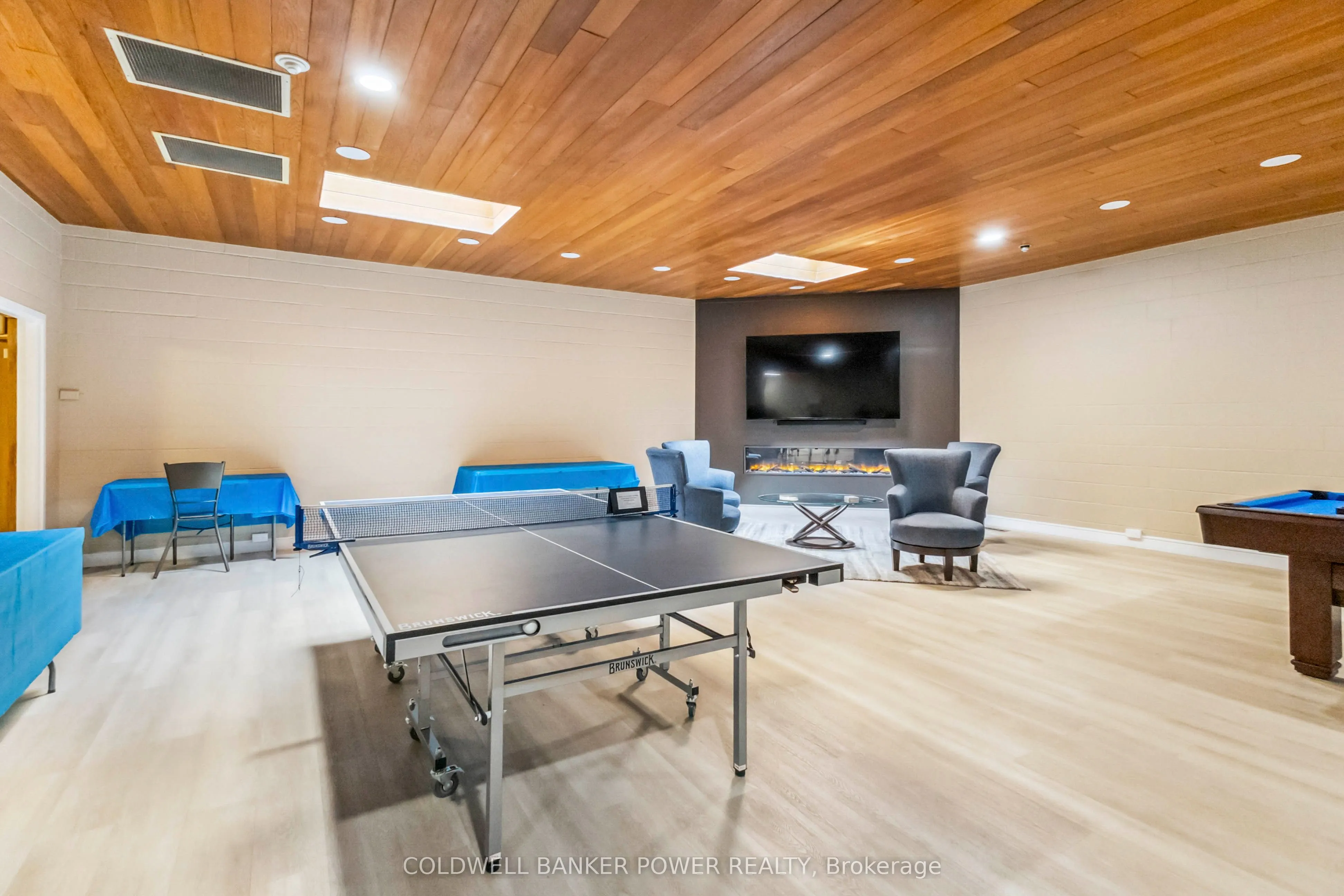 19 King Street, #602