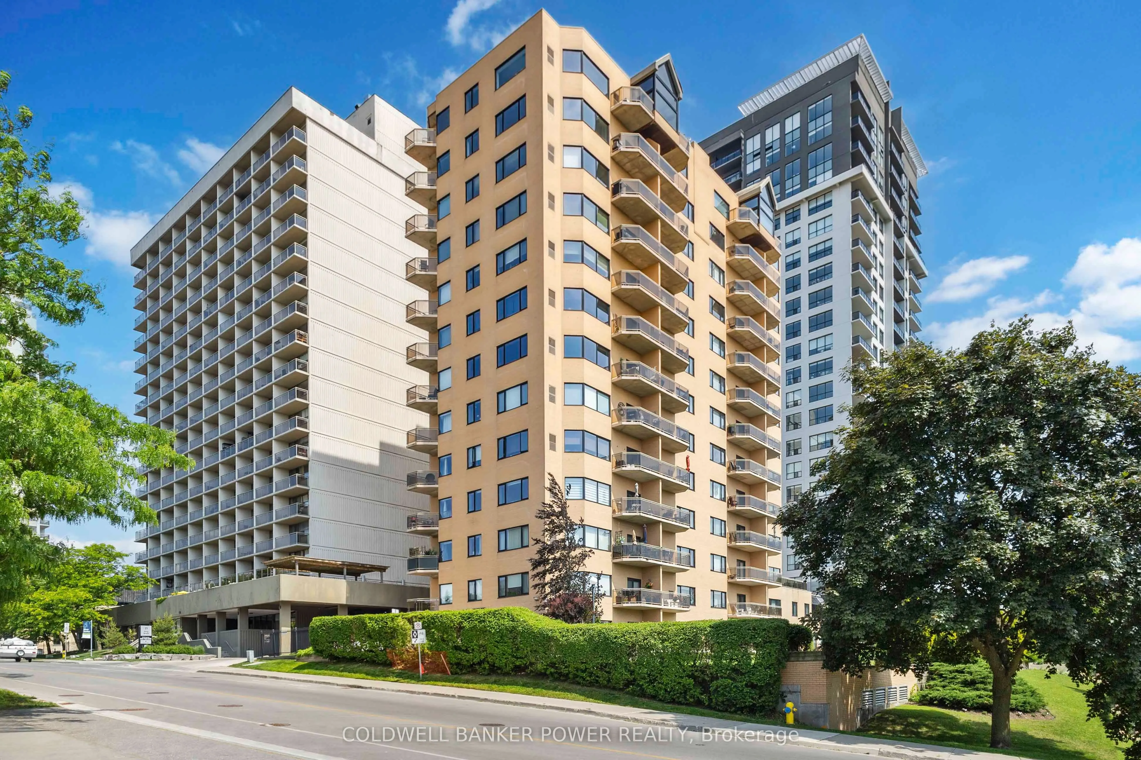 19 King Street, #602