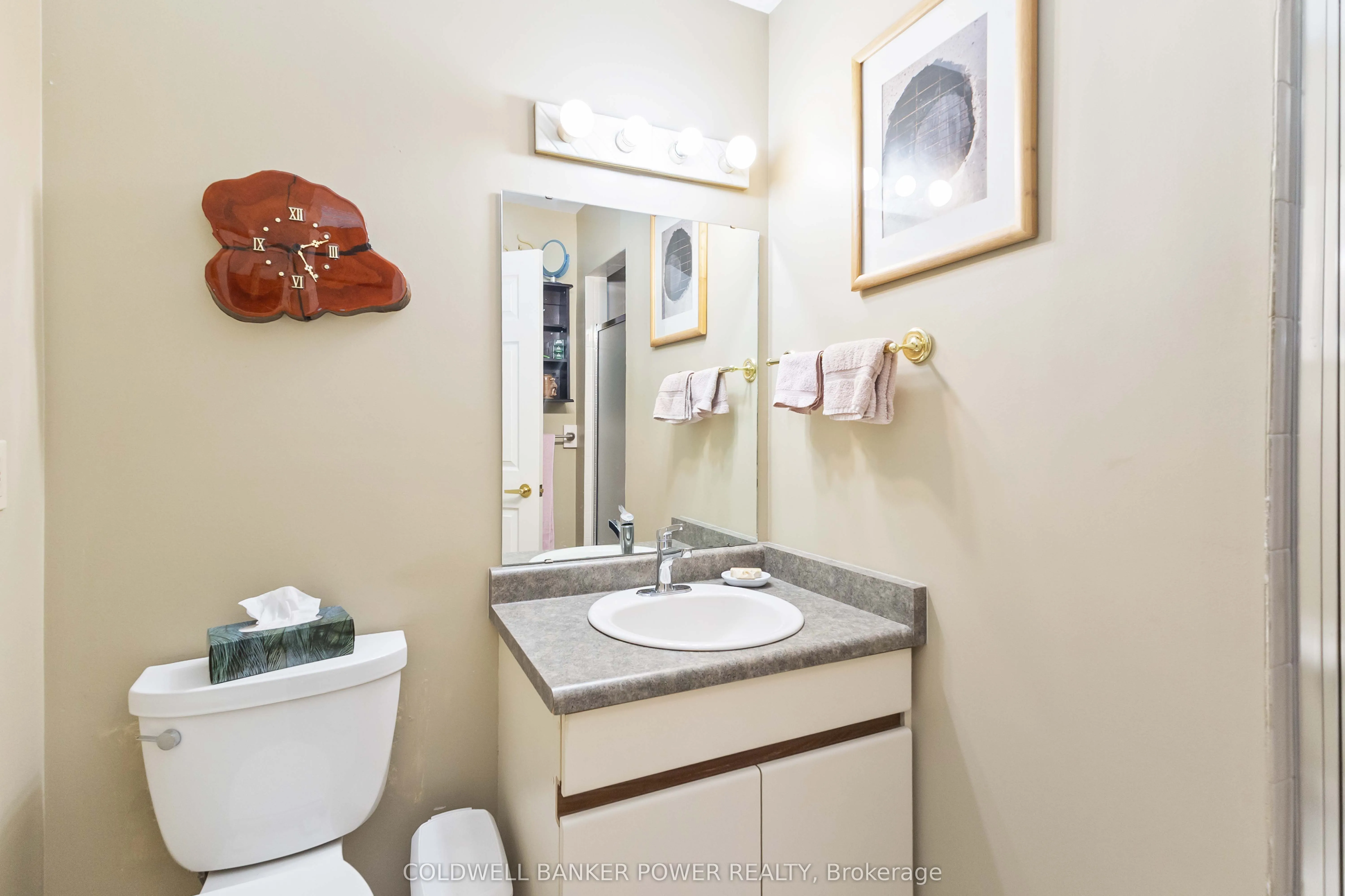 19 King Street, #602