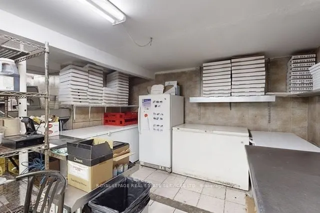 872 Upper Sherman Avenue