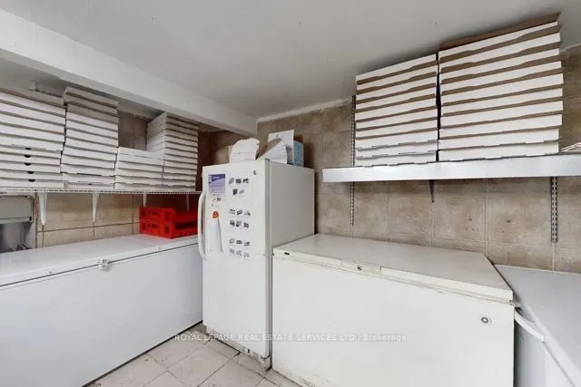 872 Upper Sherman Avenue