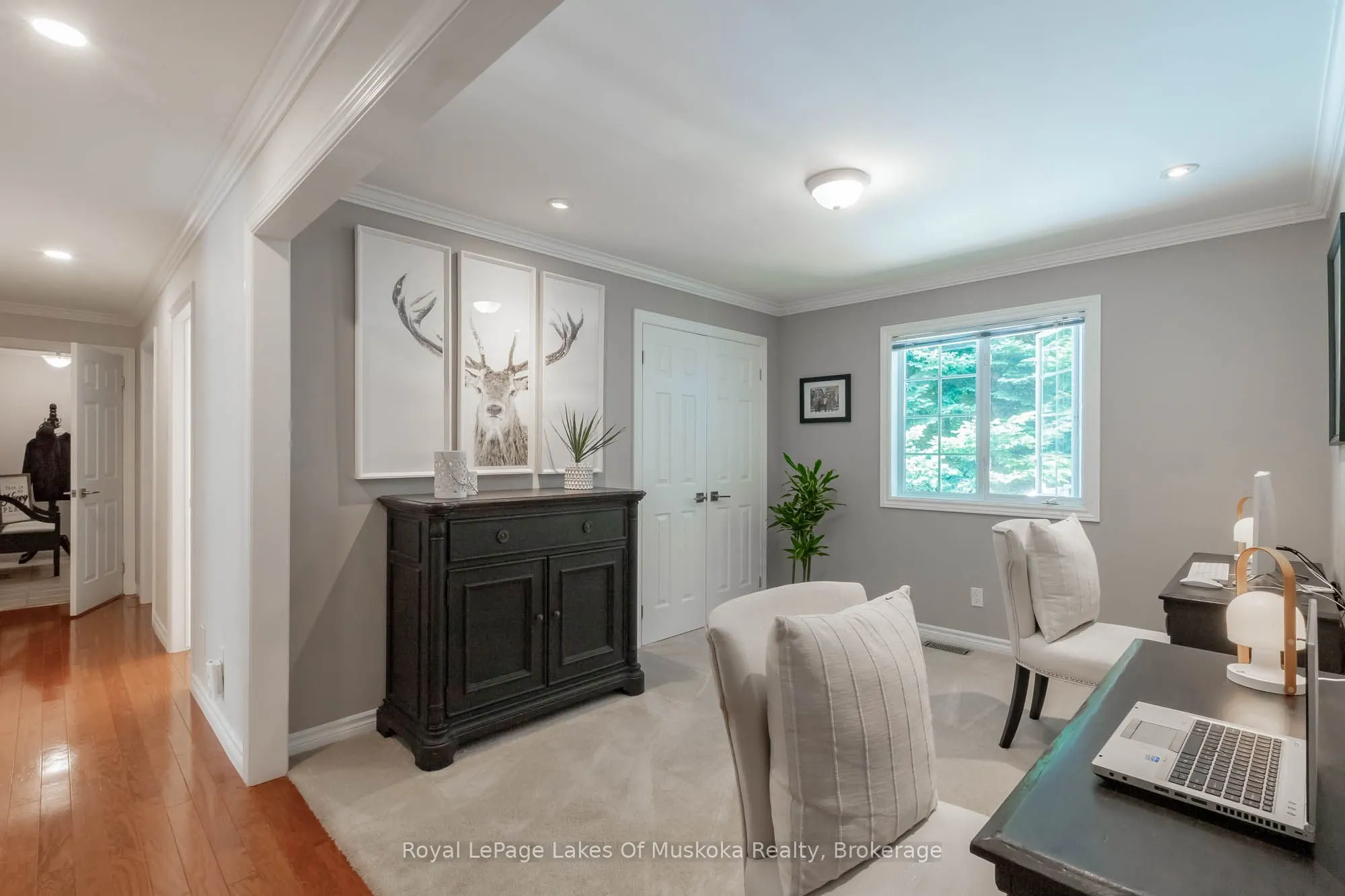 24 BIRCHWOOD Crescent