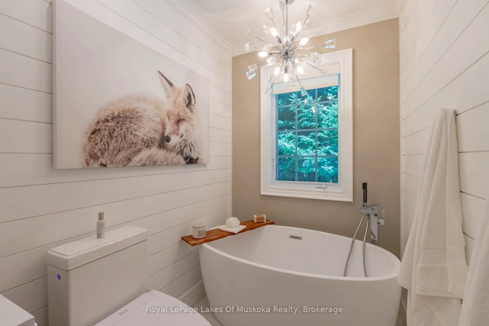 24 BIRCHWOOD Crescent