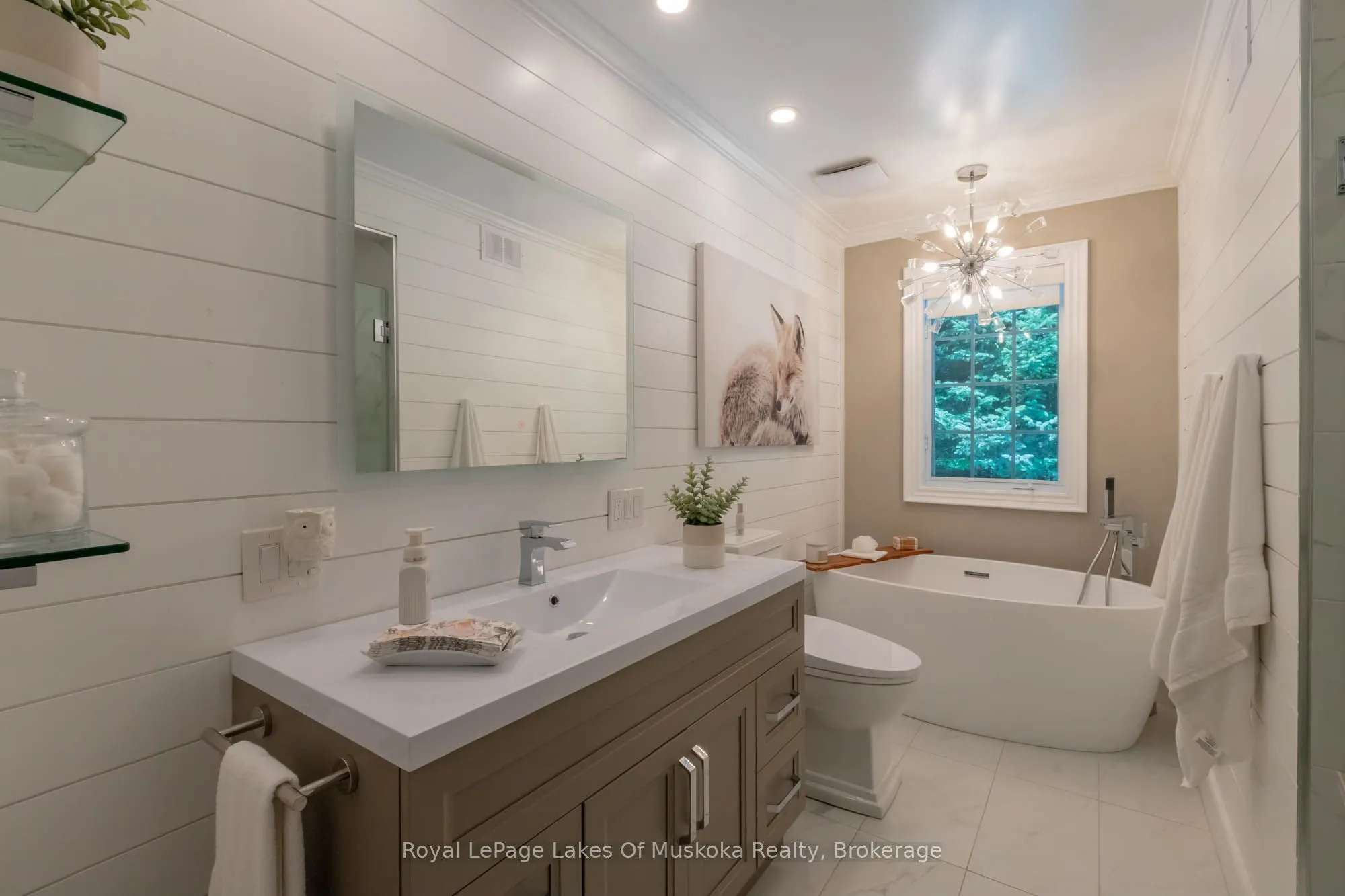 24 BIRCHWOOD Crescent