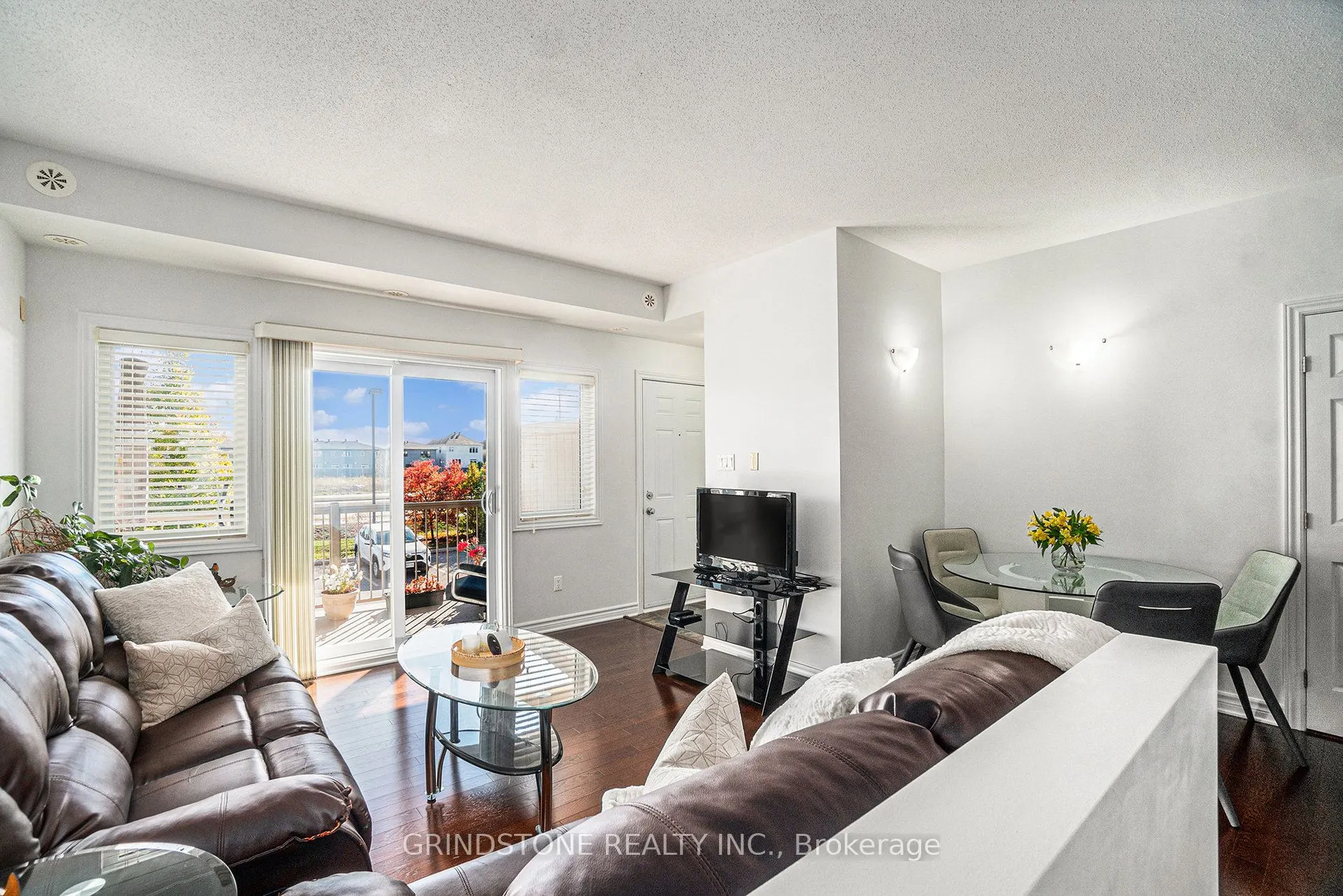 137 Harthill Way, #L