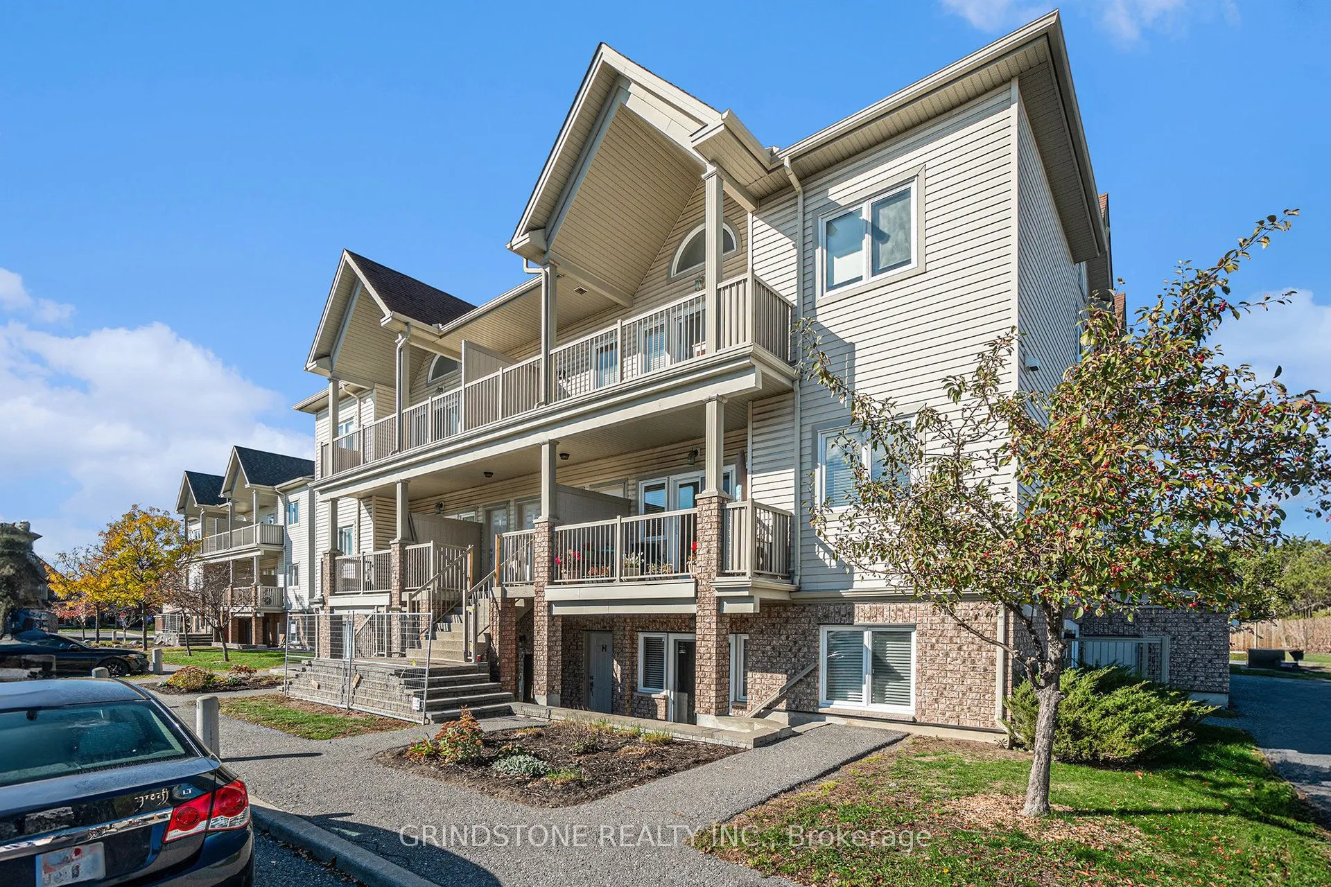 137 Harthill Way, #L