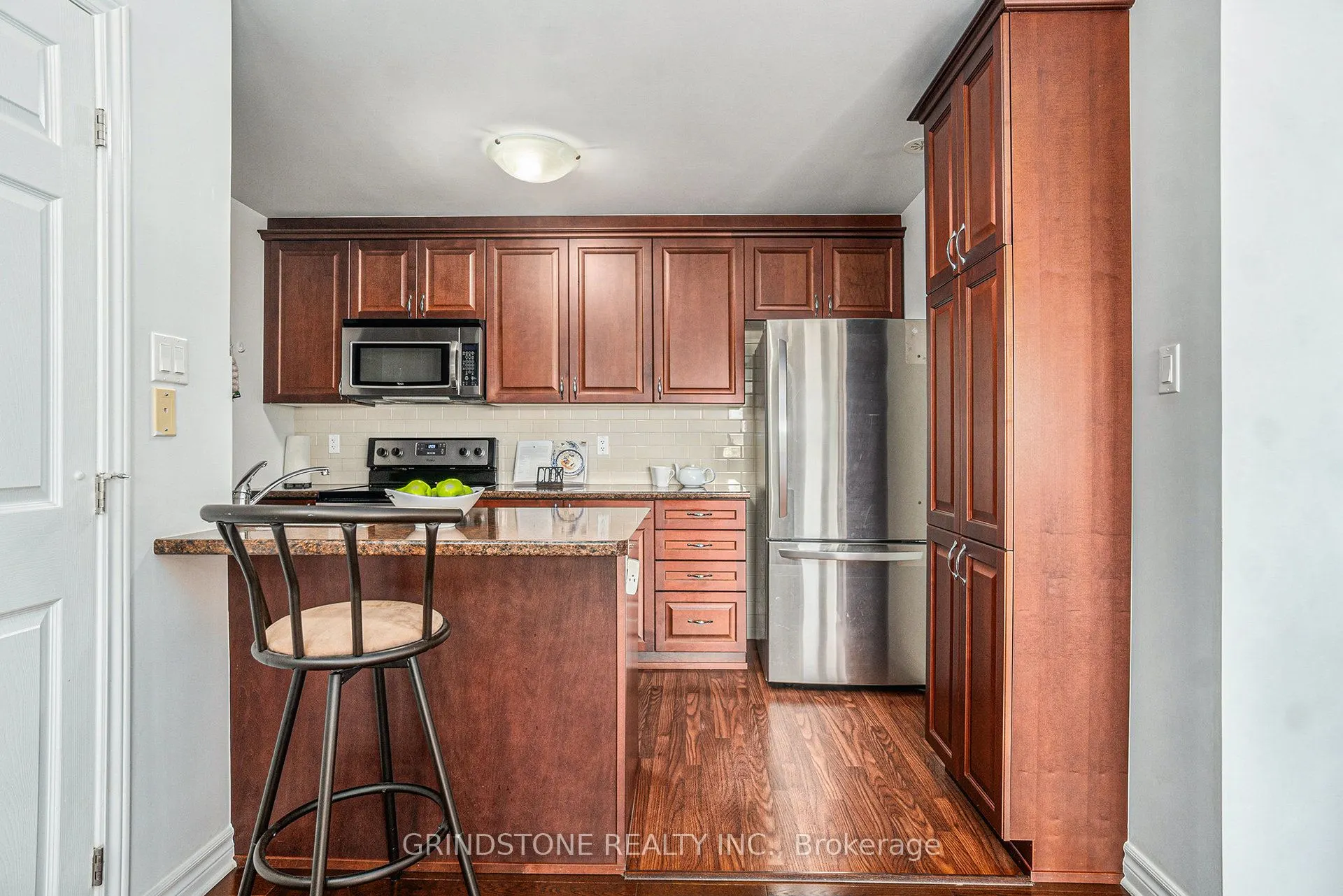 137 Harthill Way, #L