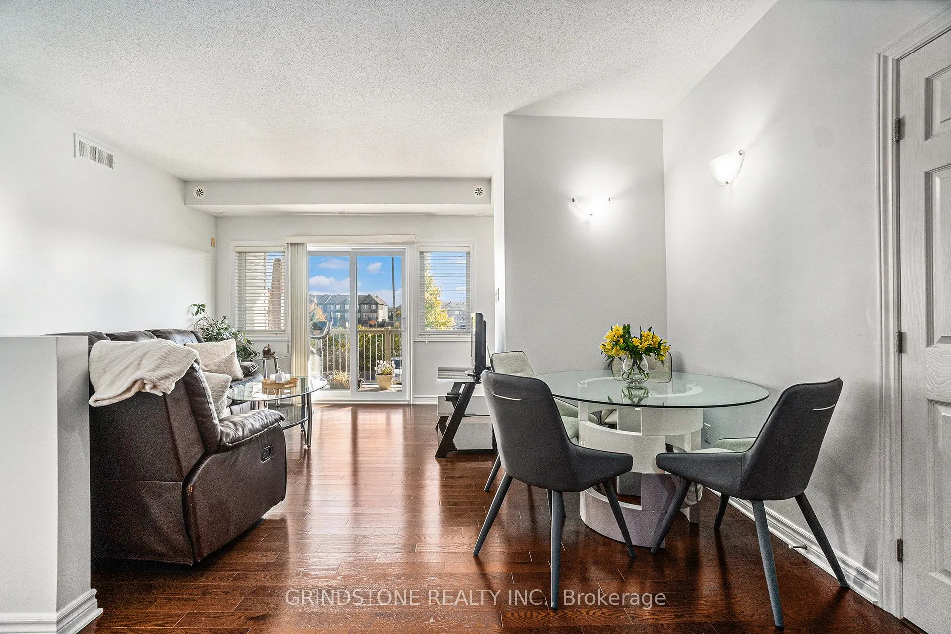 137 Harthill Way, #L