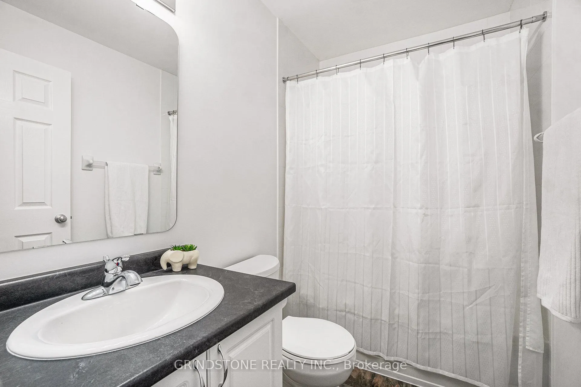 137 Harthill Way, #L